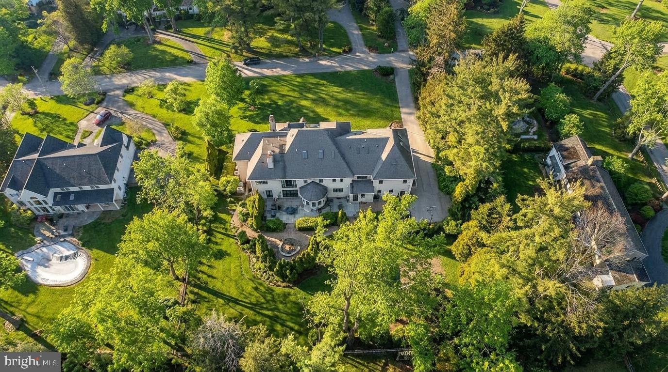 BRYN MAWR - Residential