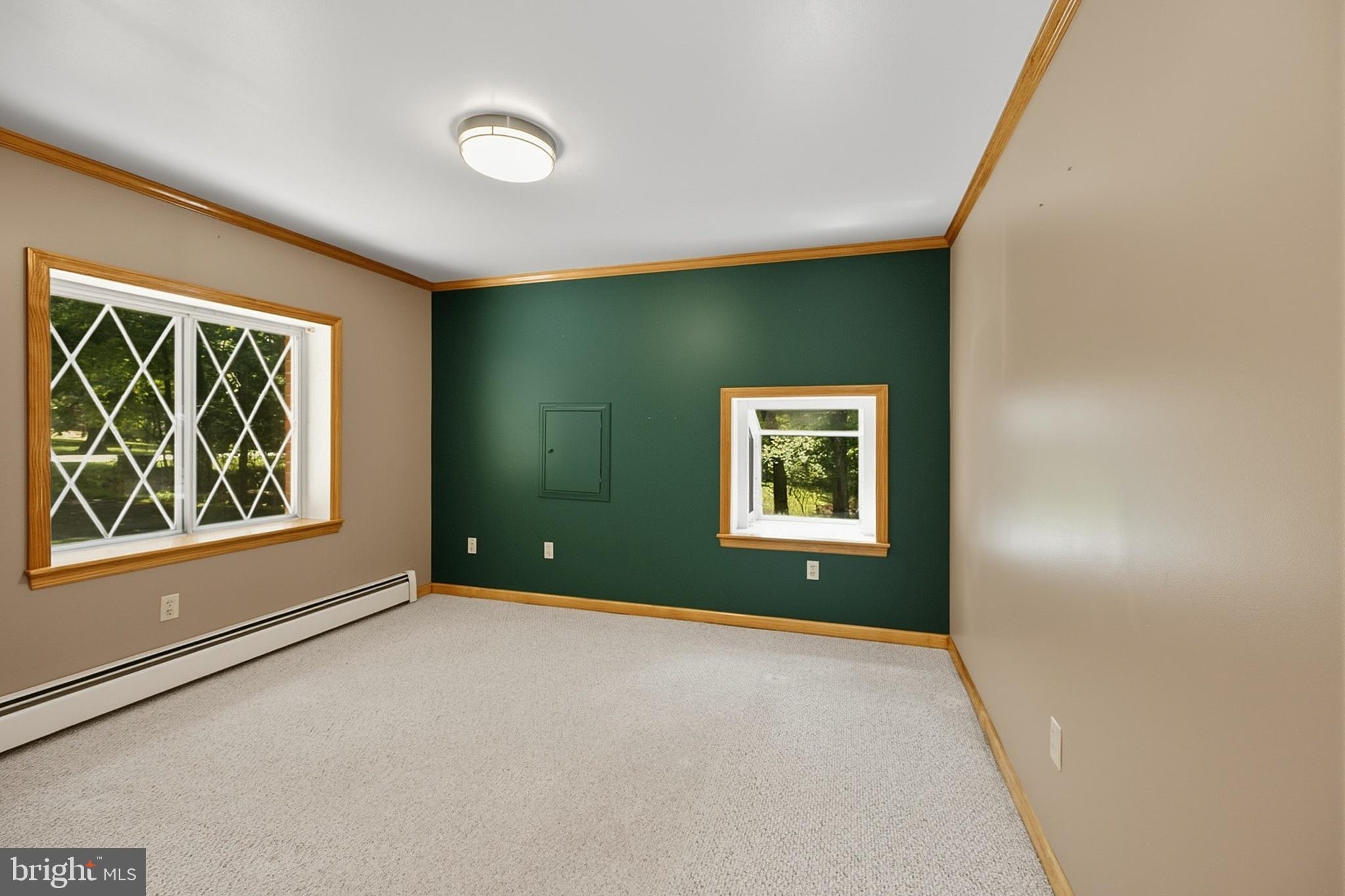 COUNTRY CLUB ACRES - Residential