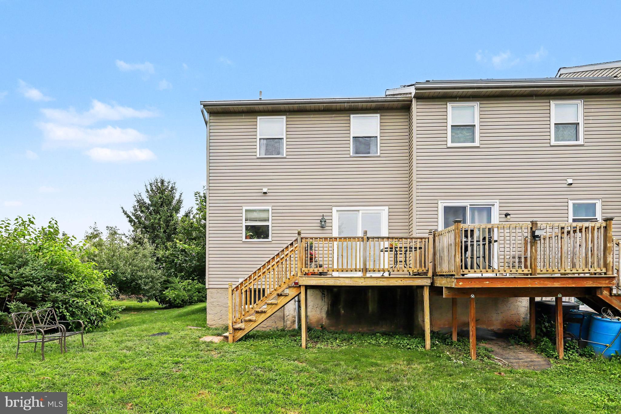 FOXCHASE - Residential