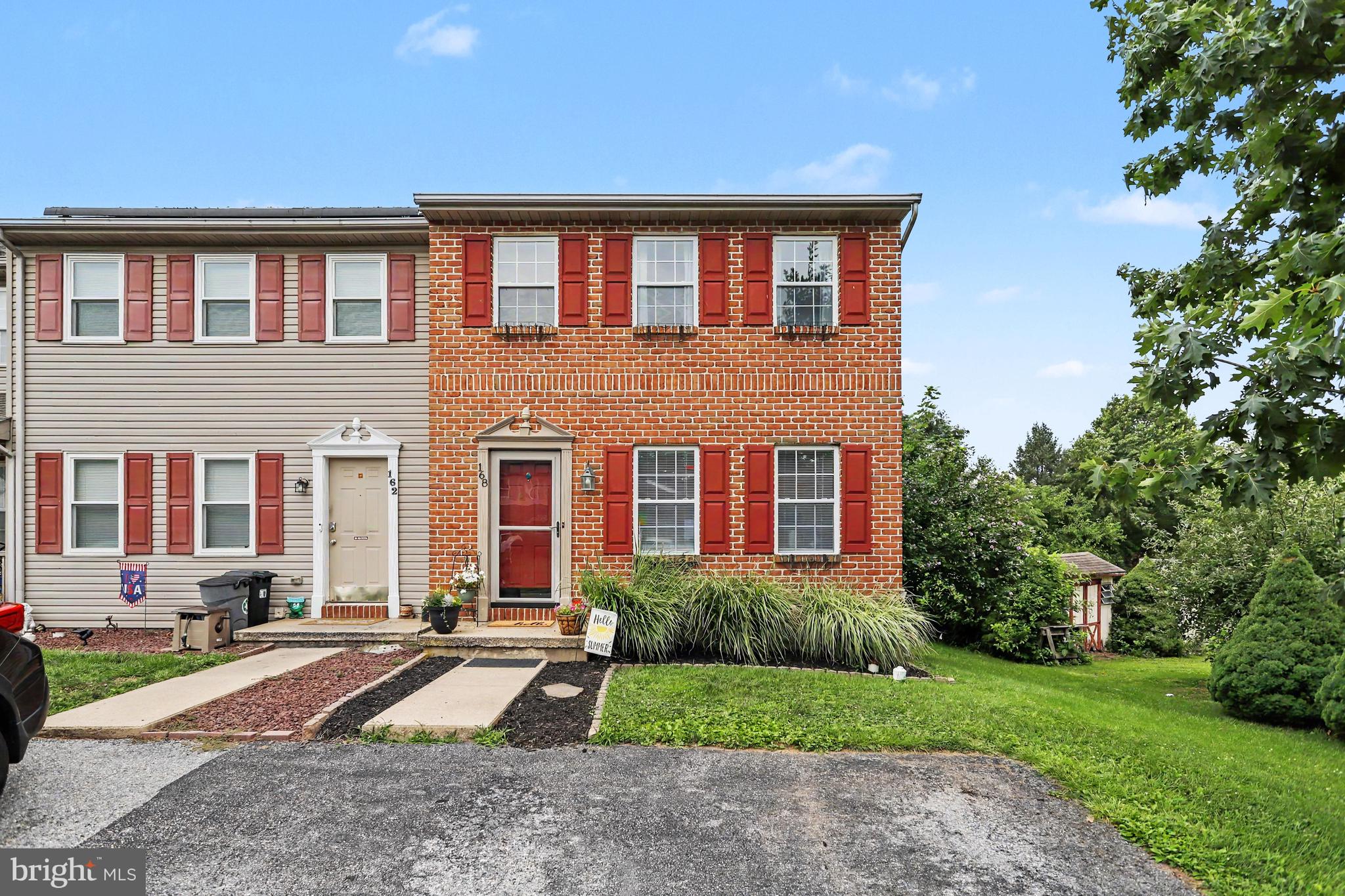 FOXCHASE - Residential