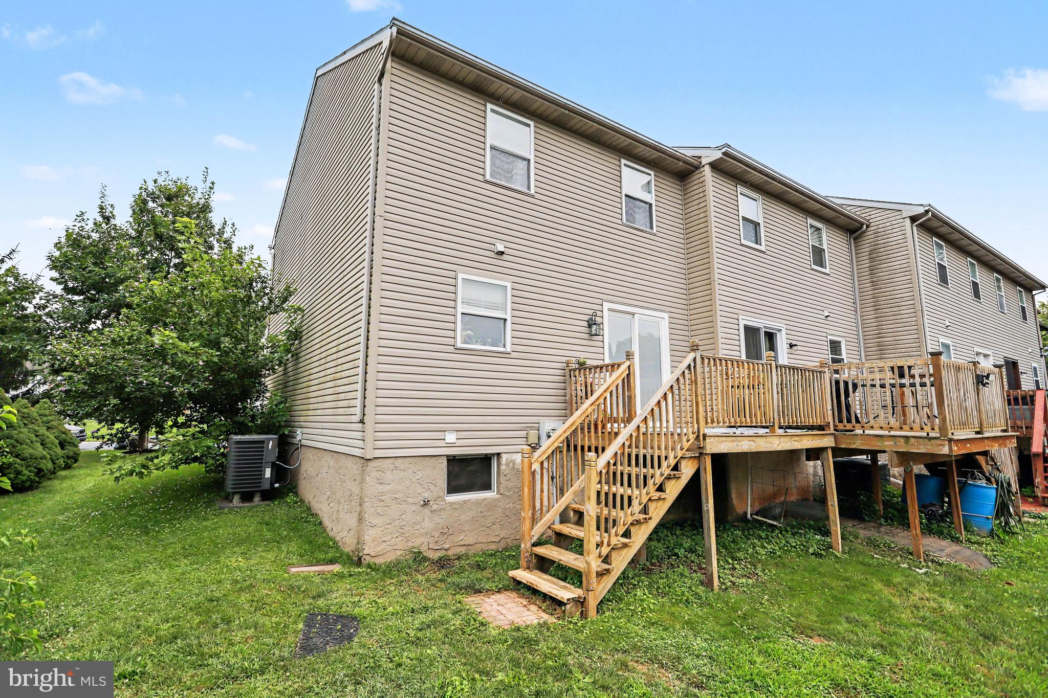 FOXCHASE - Residential