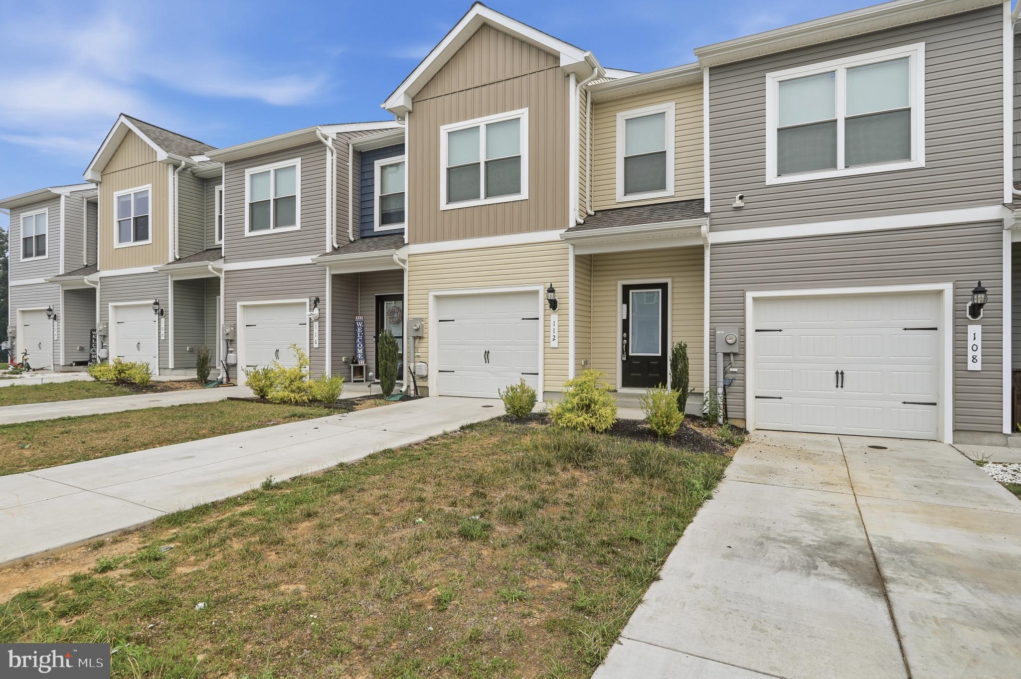 HOMEPLACE AT RIVERSIDE - Residential