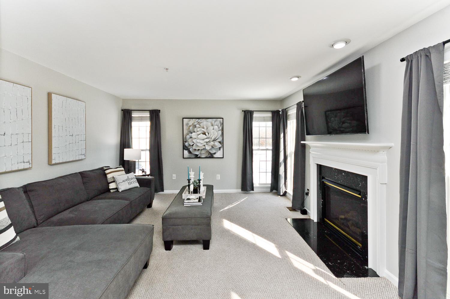 HAMPTONS - Residential