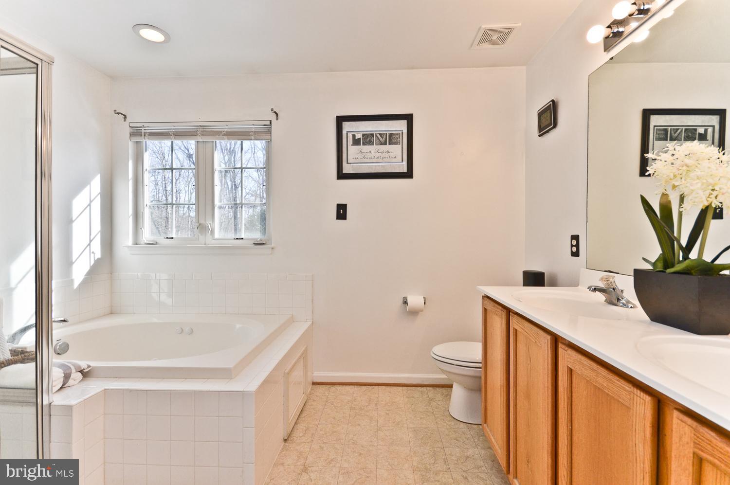 HAMPTONS - Residential