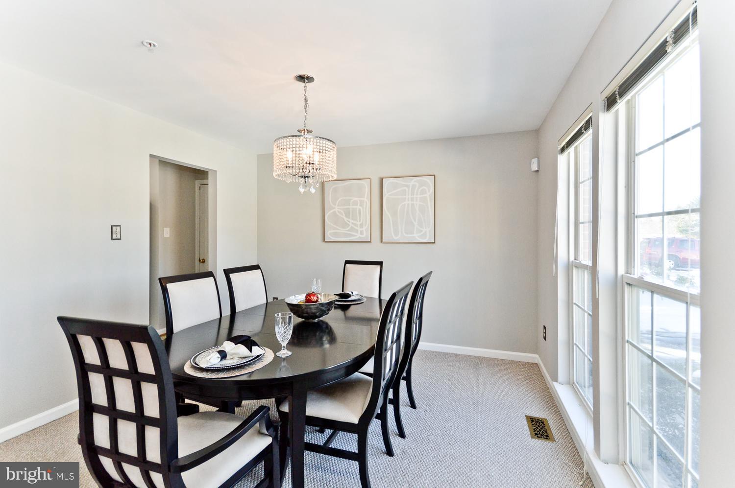 HAMPTONS - Residential