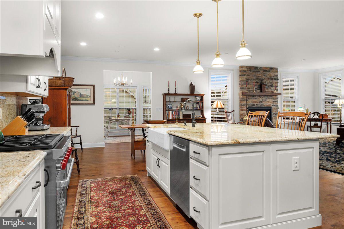 FENTONS CORNER - Residential