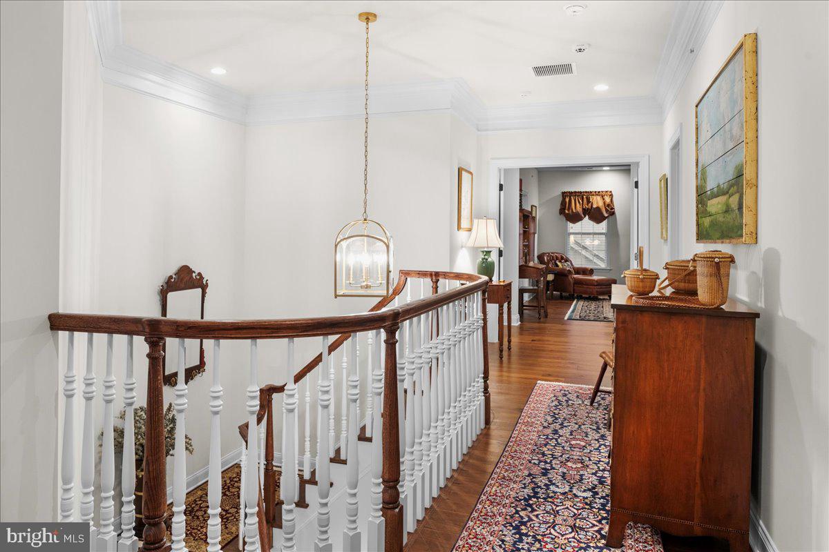 FENTONS CORNER - Residential