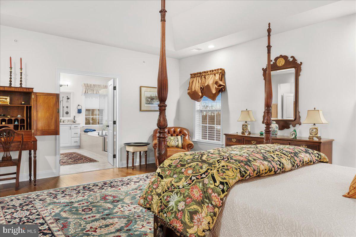 FENTONS CORNER - Residential