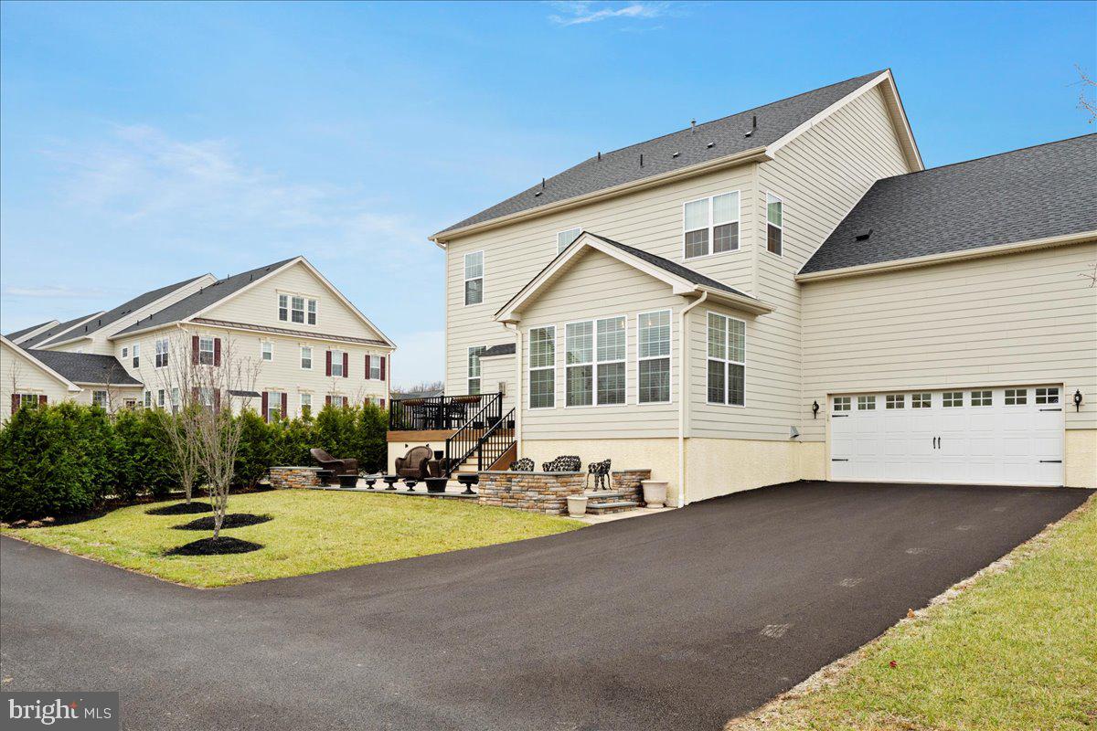 FENTONS CORNER - Residential