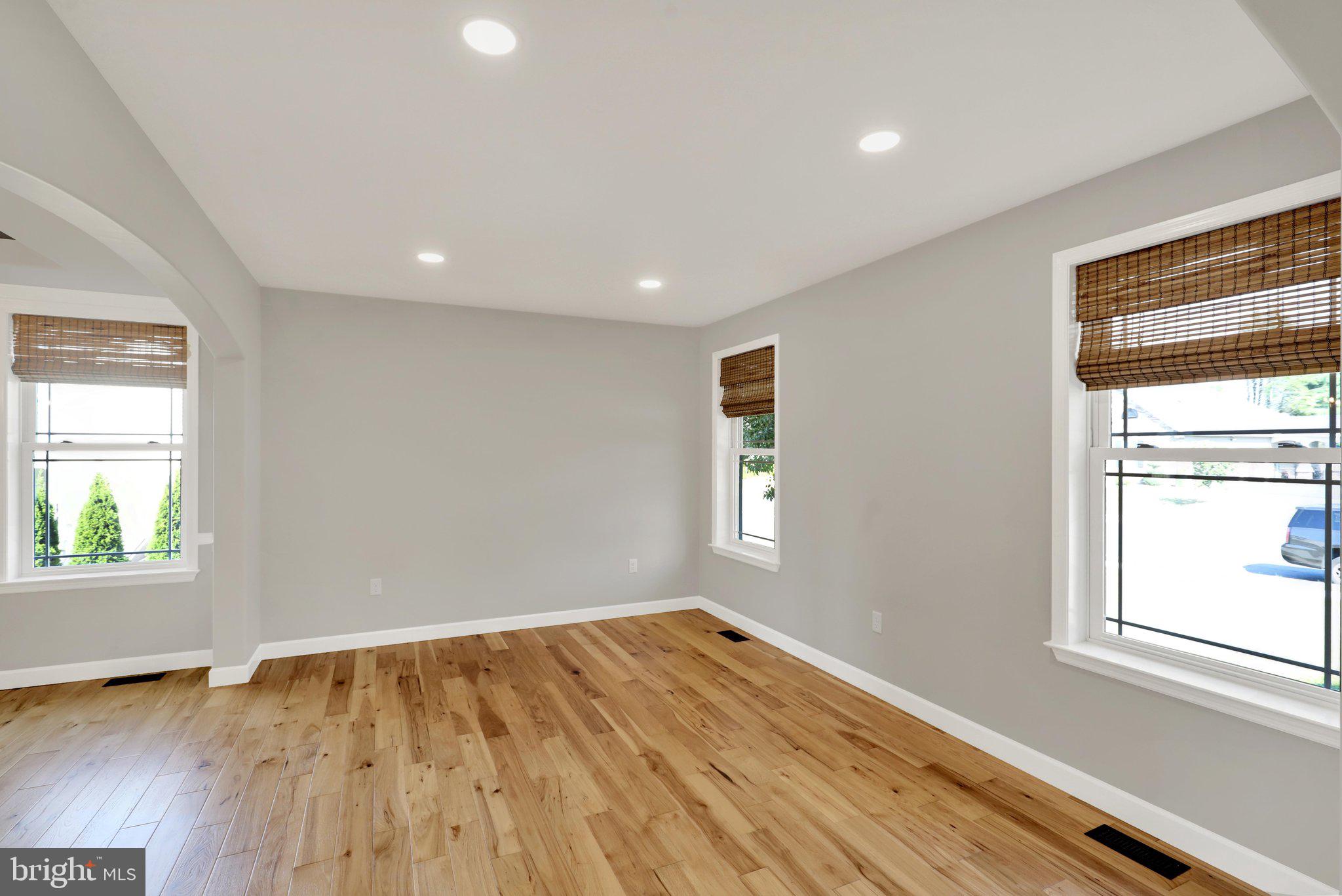 WILLOW CREST - Residential
