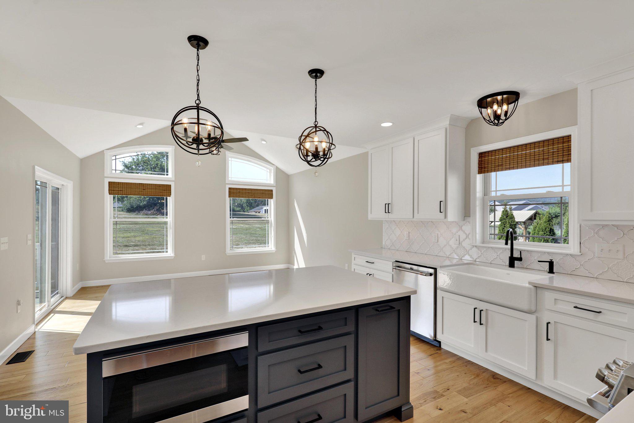 WILLOW CREST - Residential