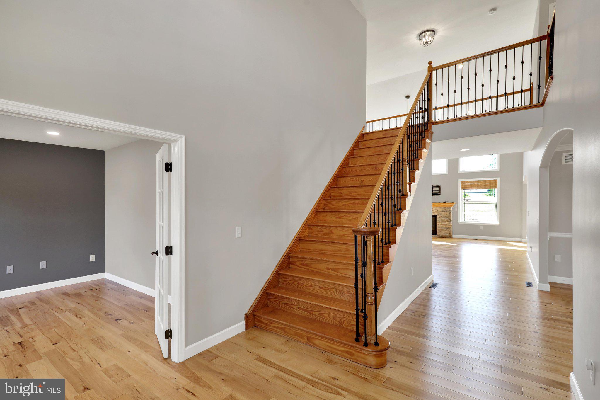WILLOW CREST - Residential