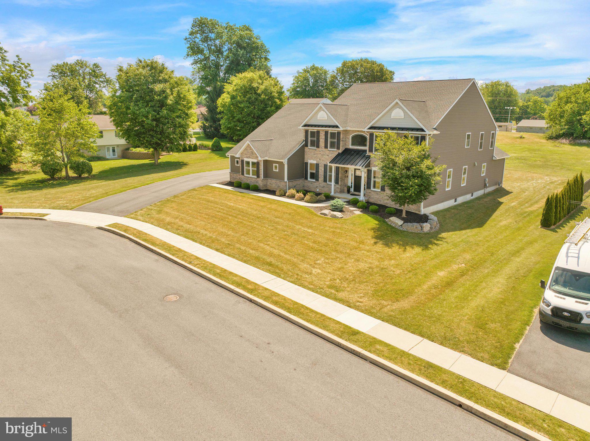 WILLOW CREST - Residential