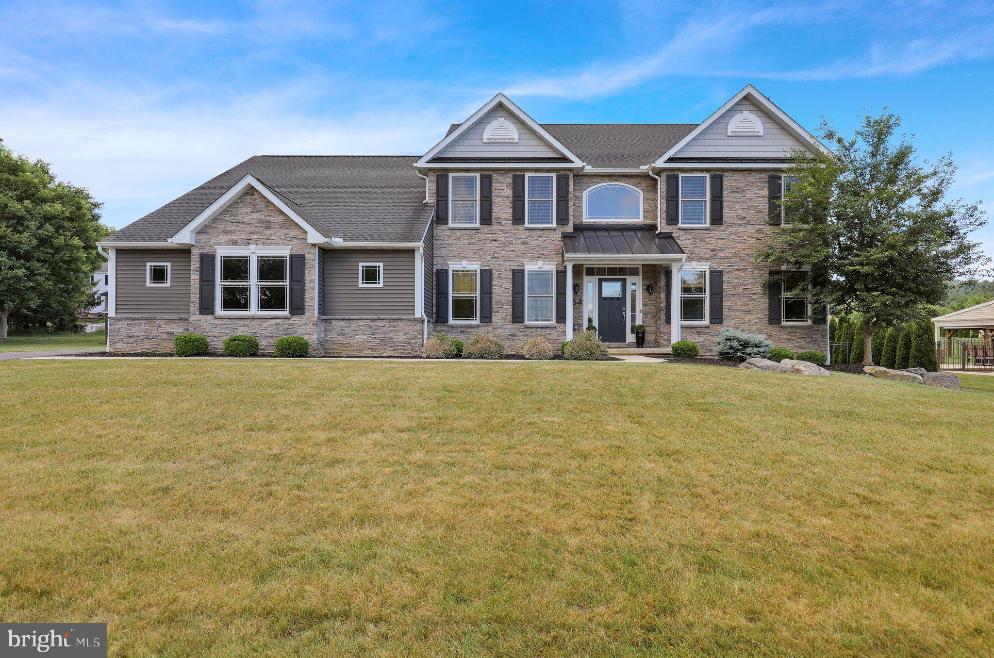 WILLOW CREST - Residential