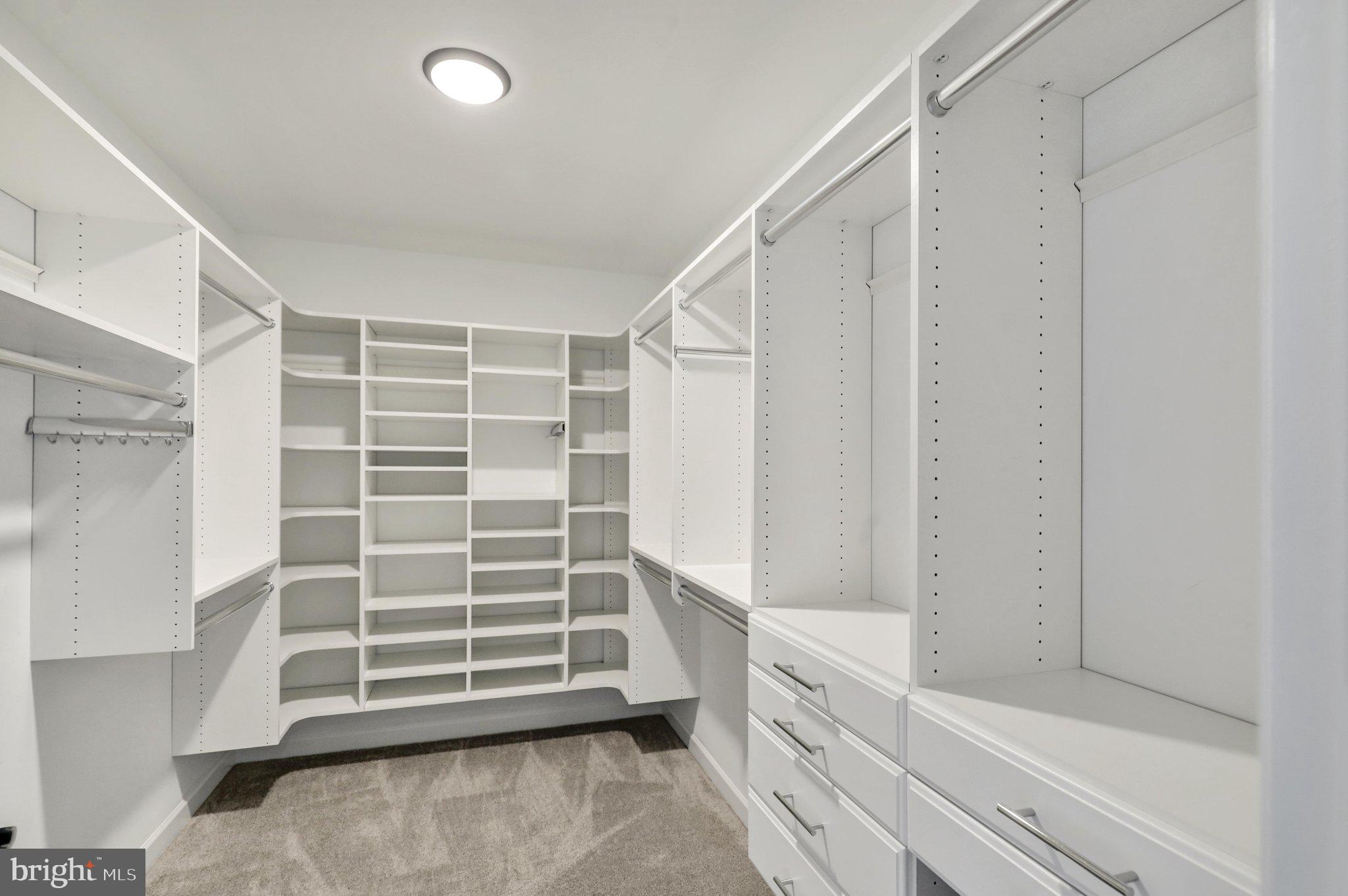 WILLOW CREST - Residential