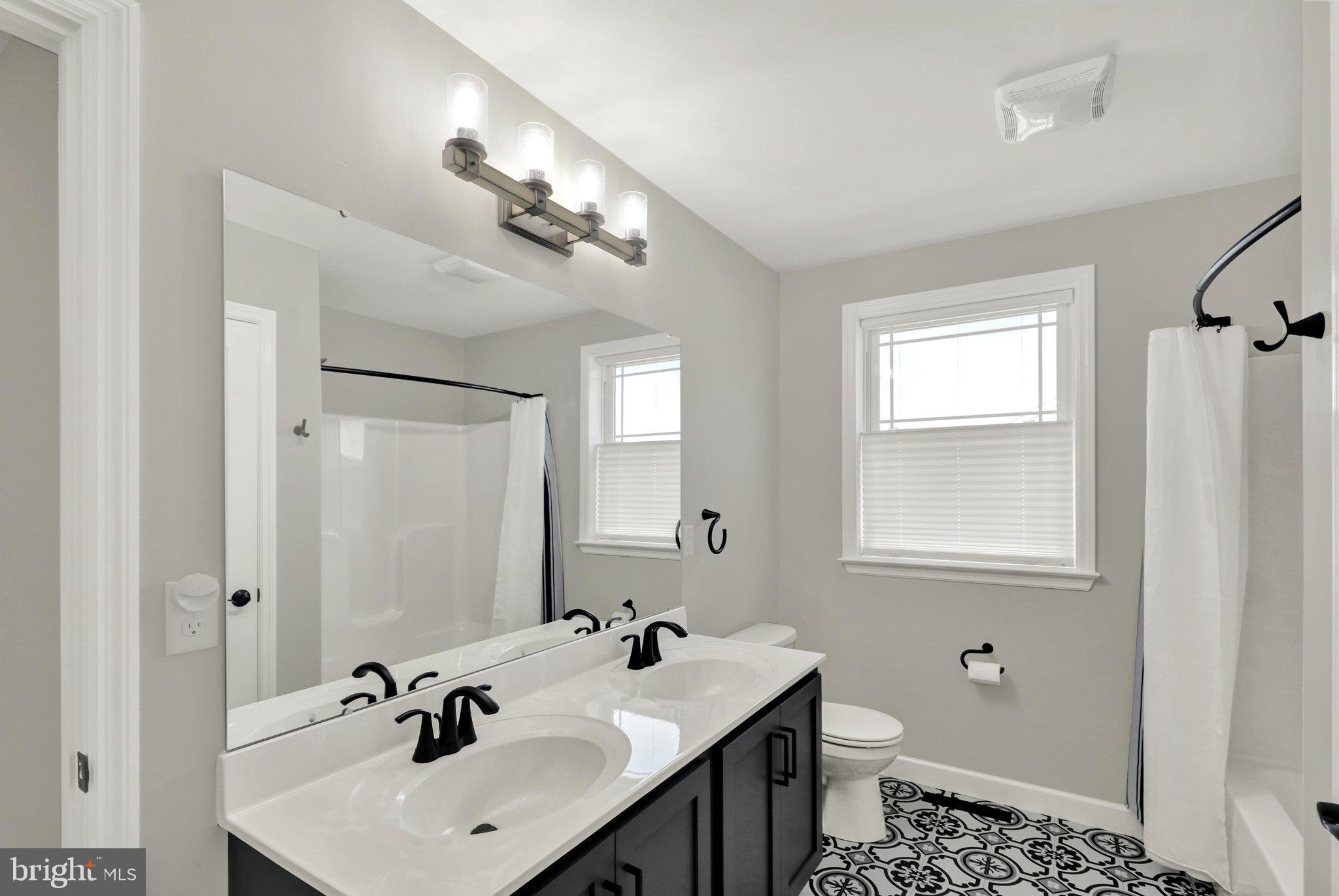 WILLOW CREST - Residential