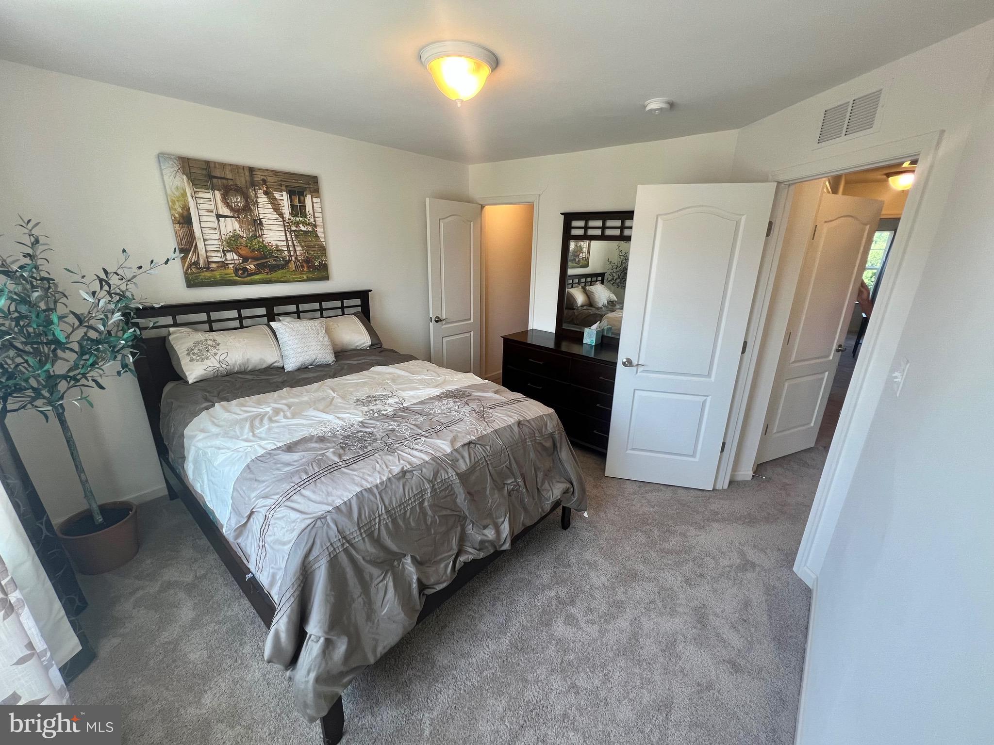 WINDLASS RUN - Residential