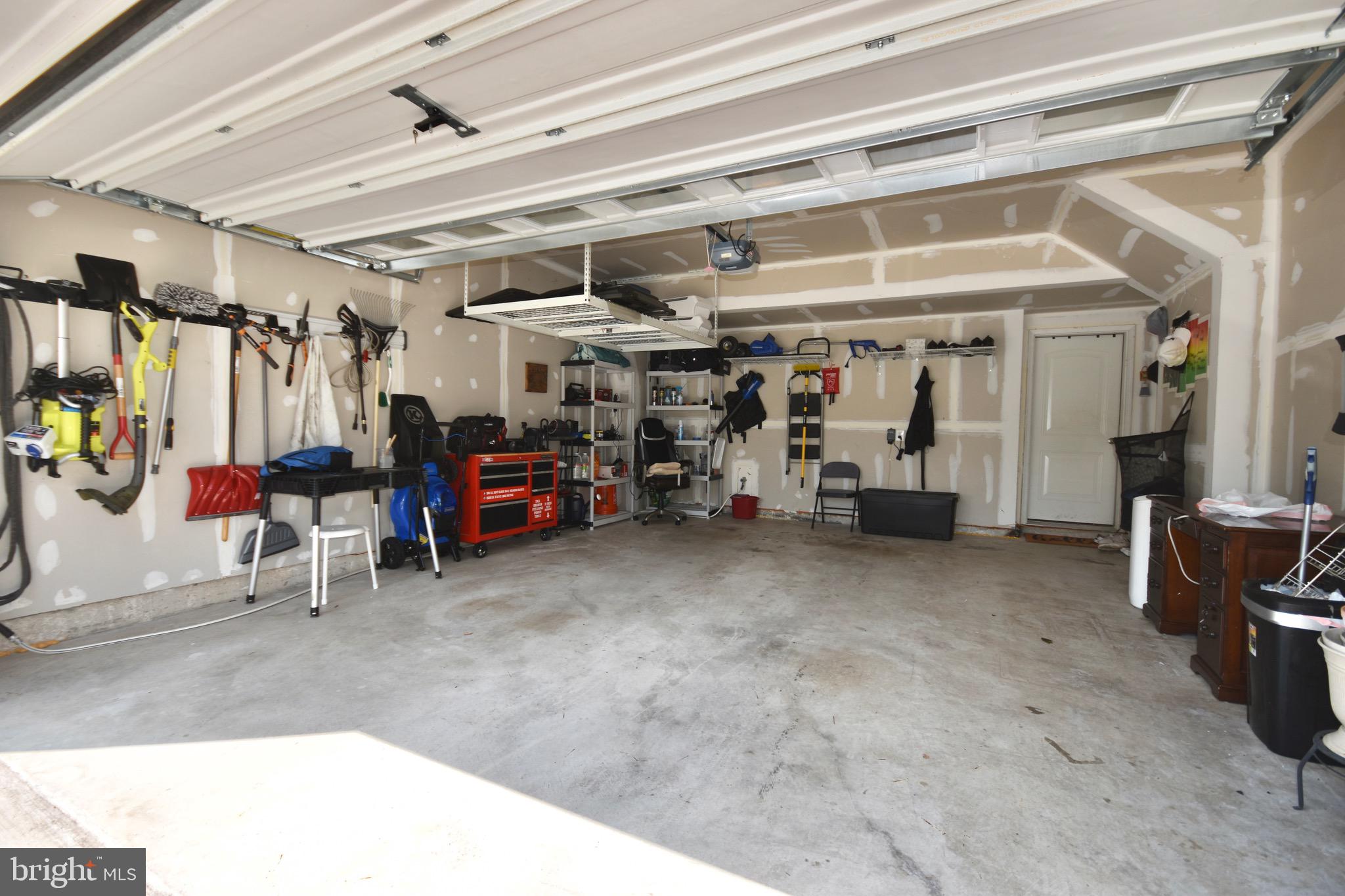 WINDLASS RUN - Residential