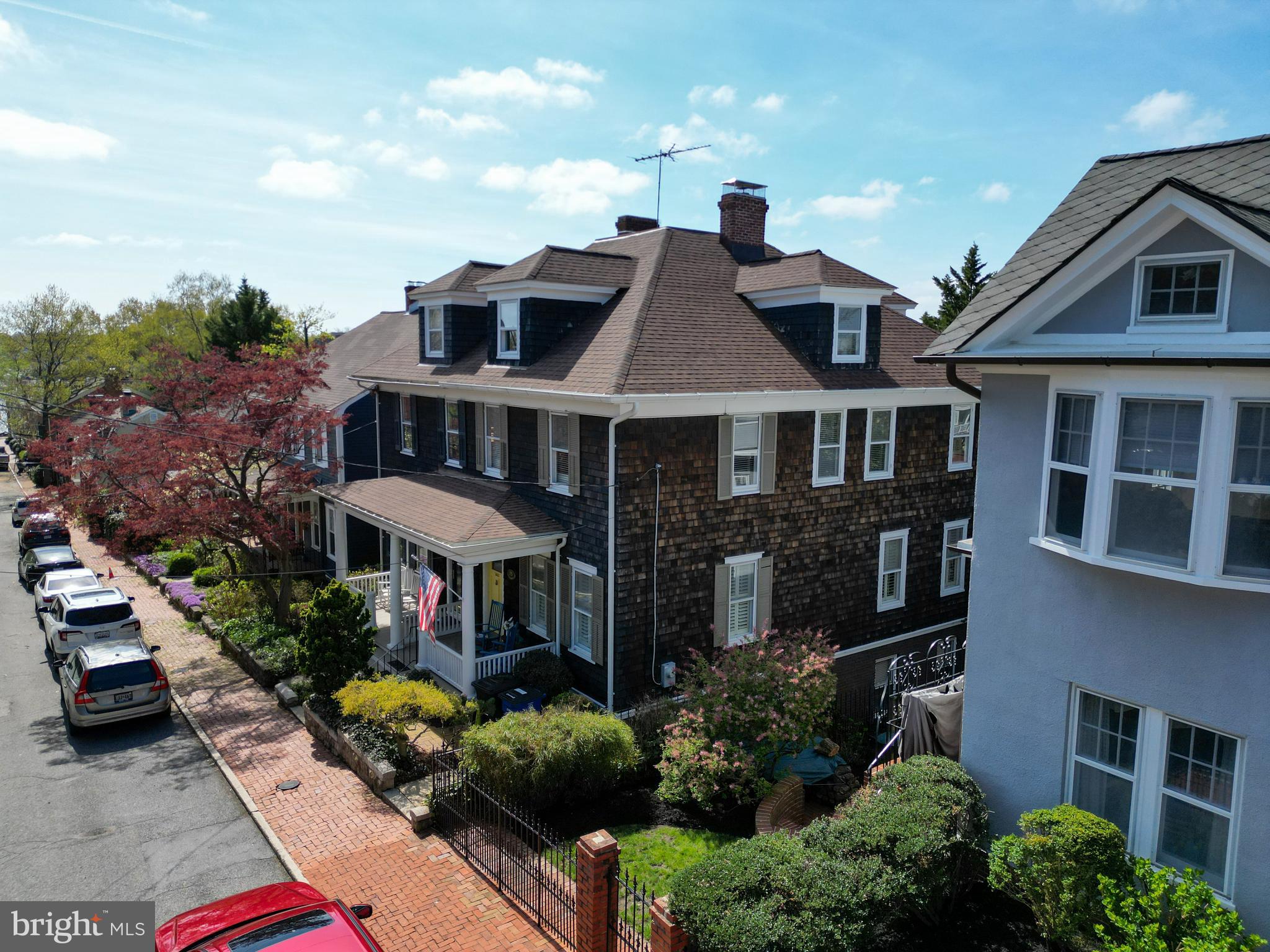 HISTORIC DISTRICT - Residential