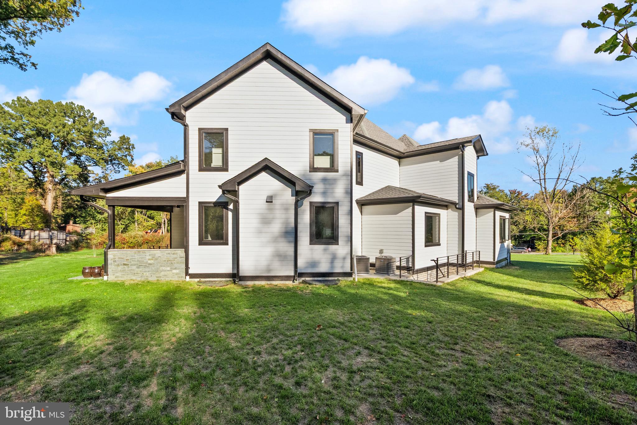 CENTREVILLE FARMS - Residential