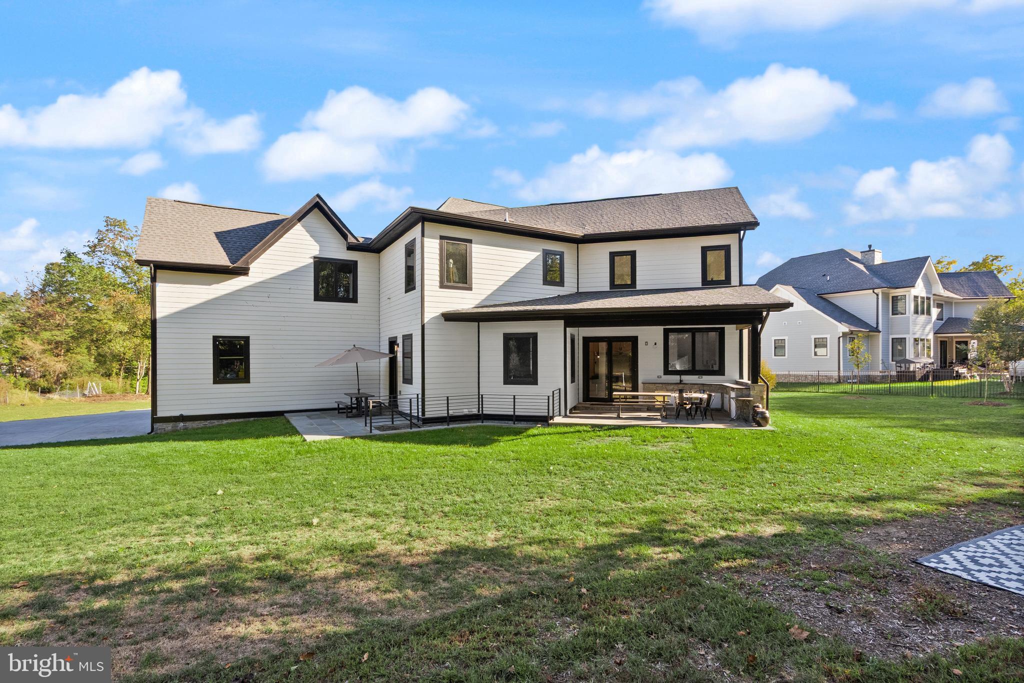 CENTREVILLE FARMS - Residential