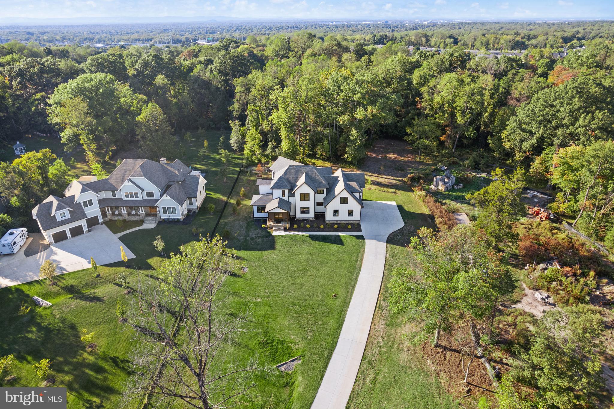 CENTREVILLE FARMS - Residential