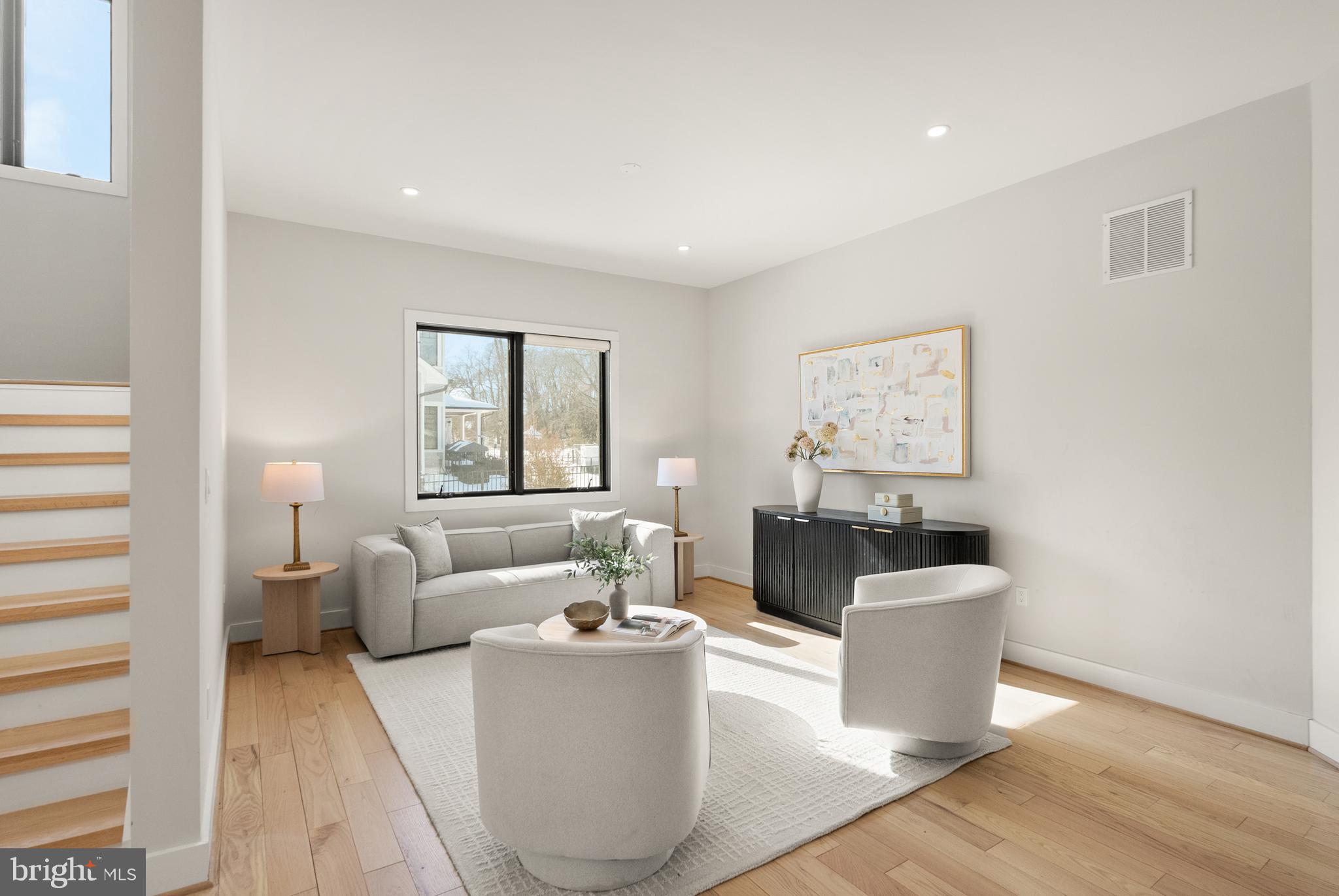 CENTREVILLE FARMS - Residential