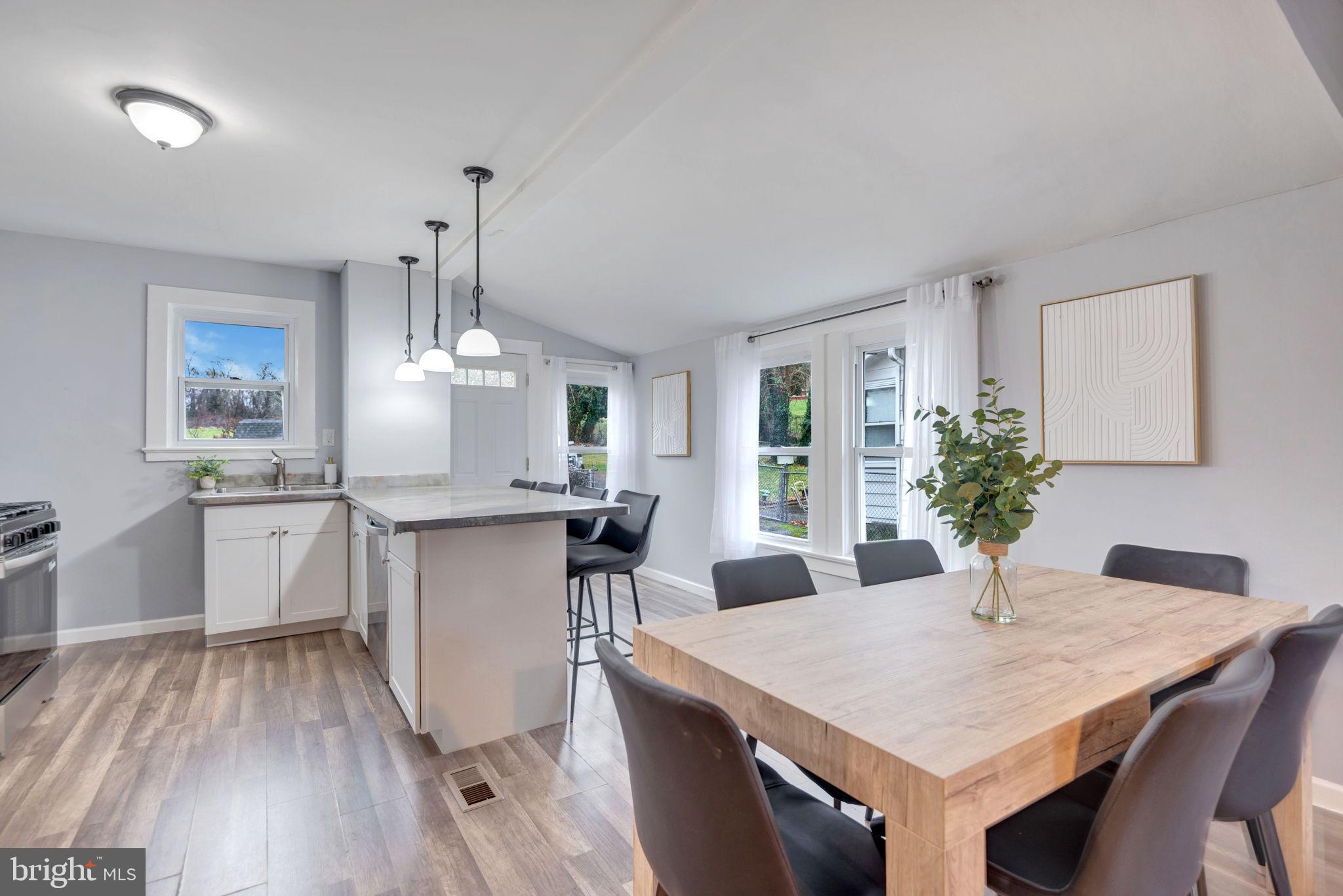 CAPITOL HEIGHTS - Residential