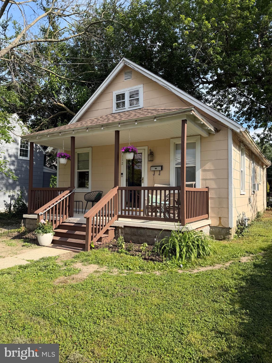 EASTON - Residential