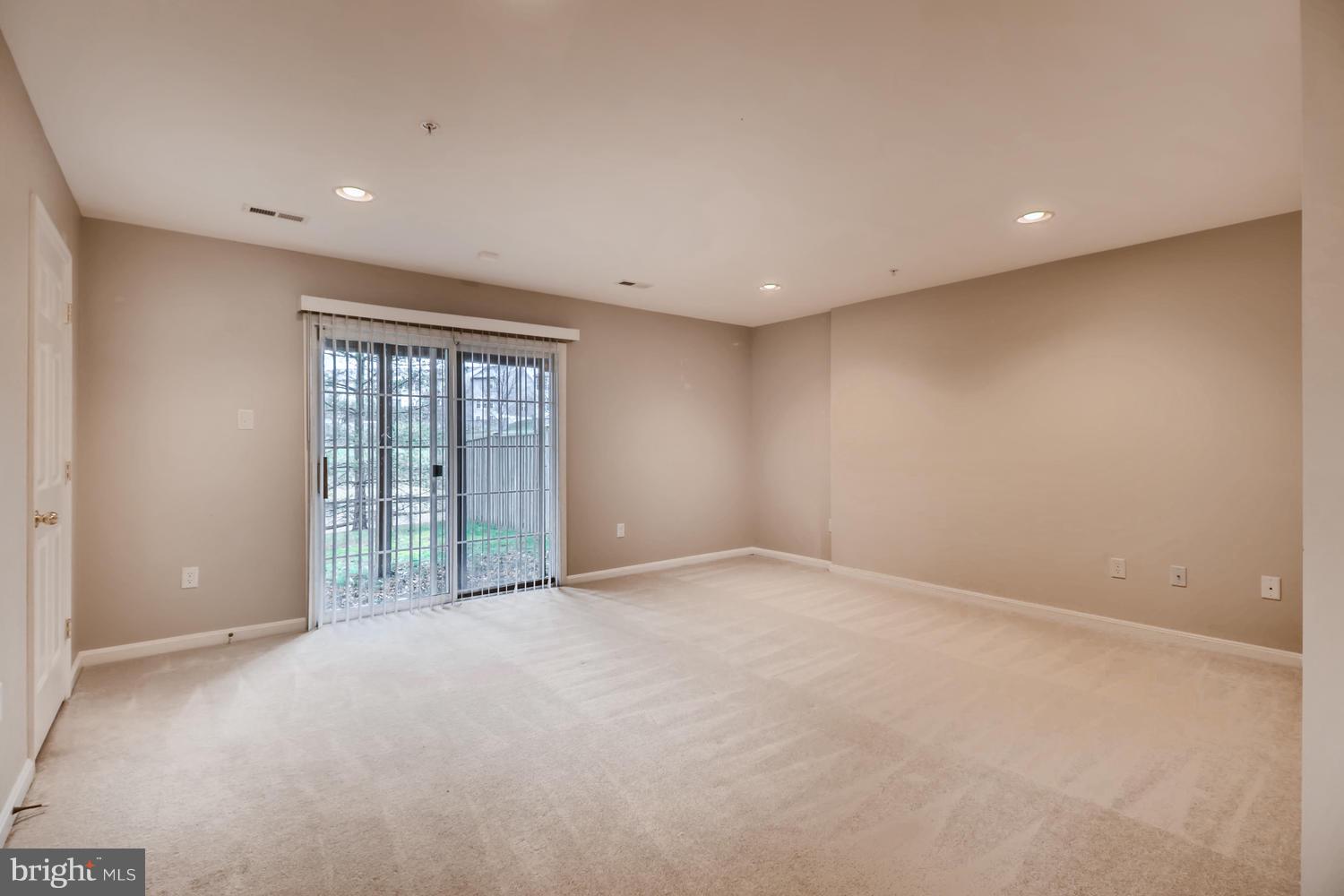 PINEY ORCHARD - Residential