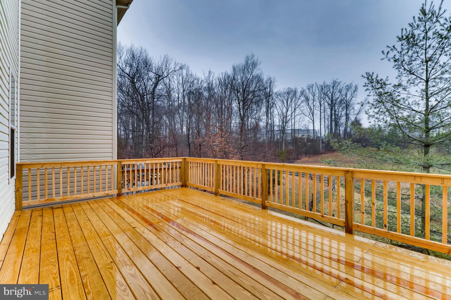 PINEY ORCHARD - Residential