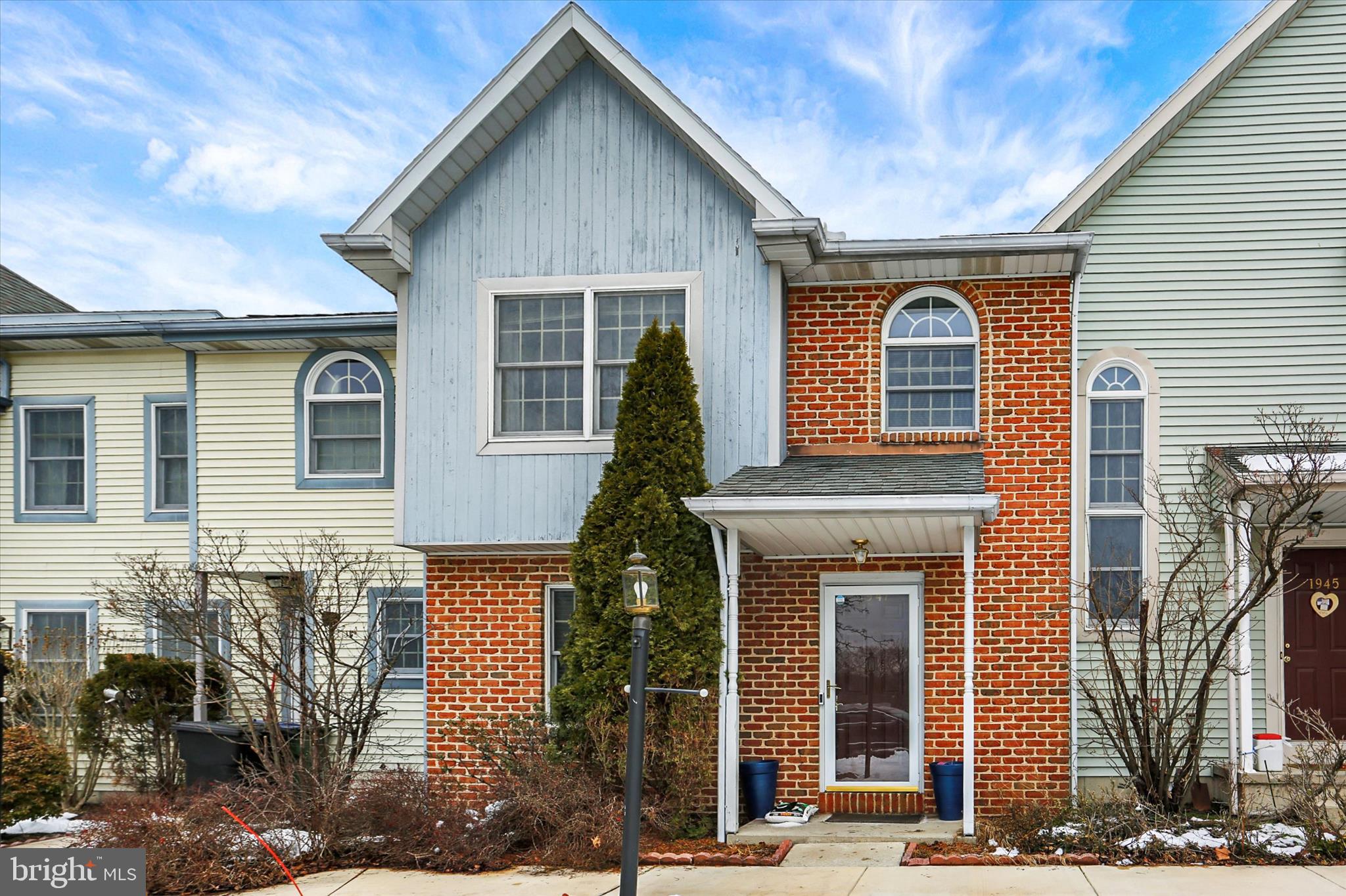 NORTHWOODS CROSSING - Residential