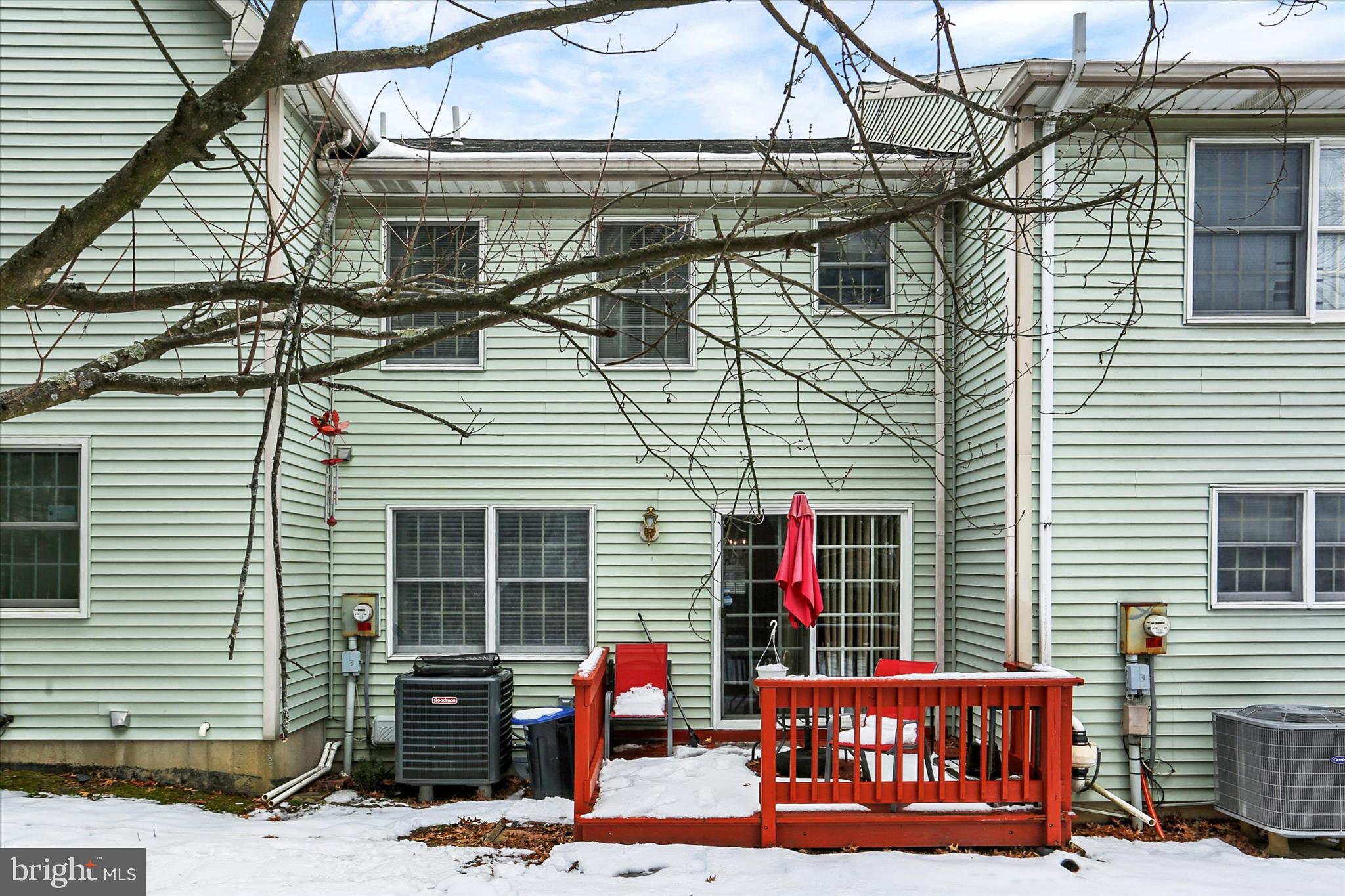 NORTHWOODS CROSSING - Residential