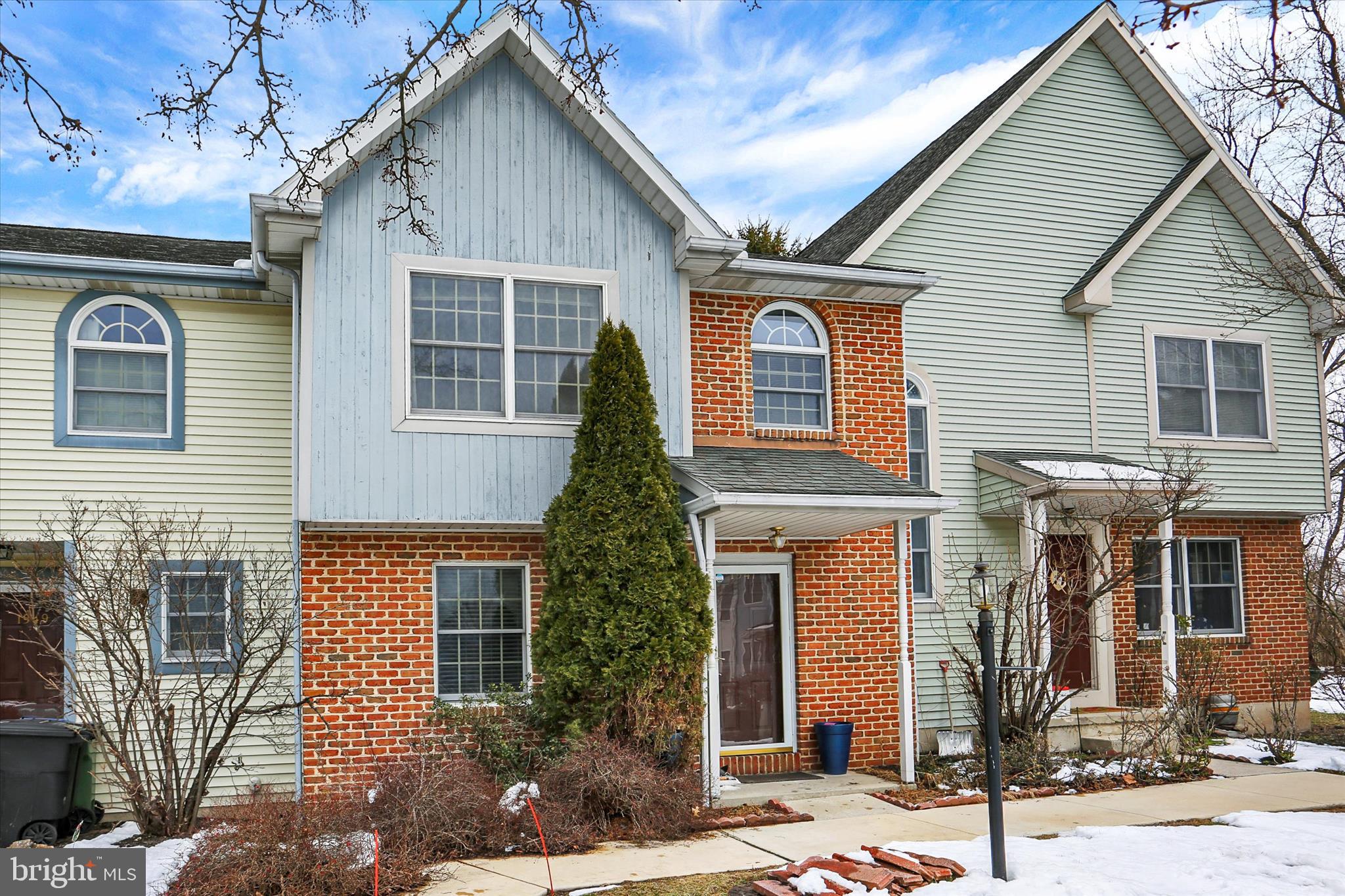 NORTHWOODS CROSSING - Residential
