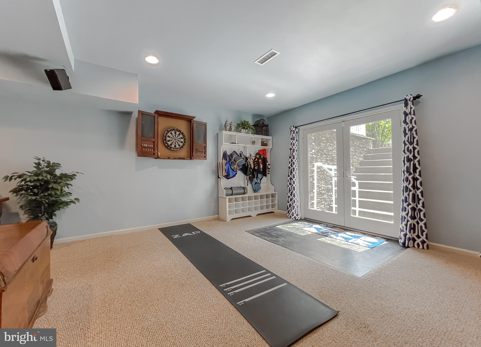 PRESTON POINT - Residential