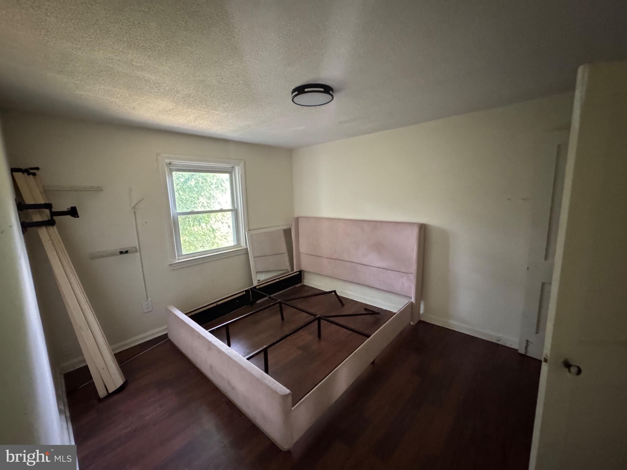 HIGHLAND GARDENS - Residential