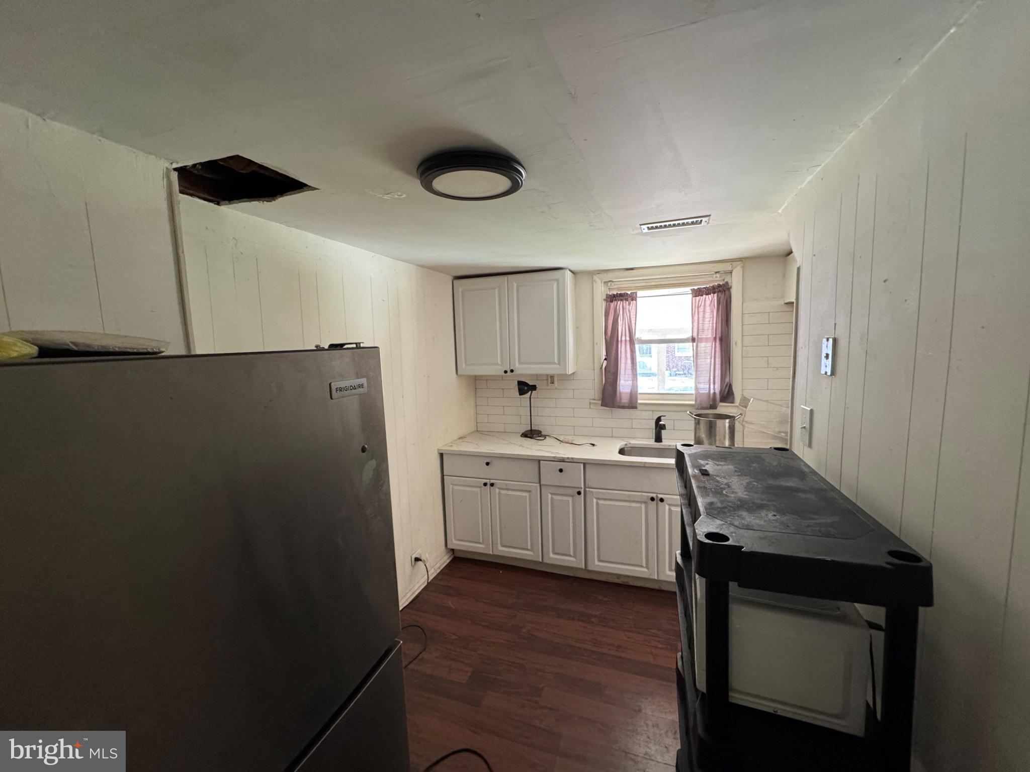 HIGHLAND GARDENS - Residential