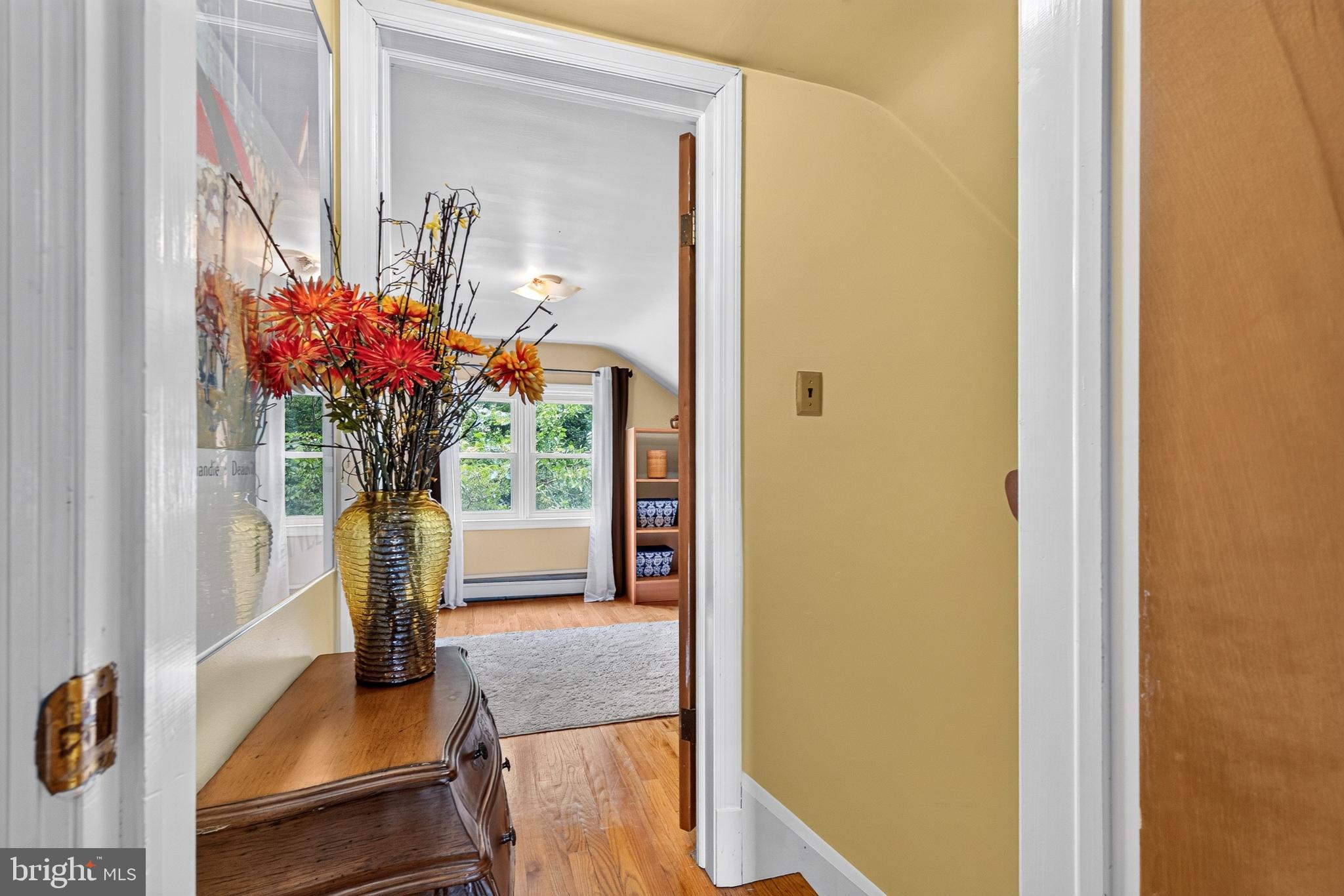 RIDGE MANOR - Residential