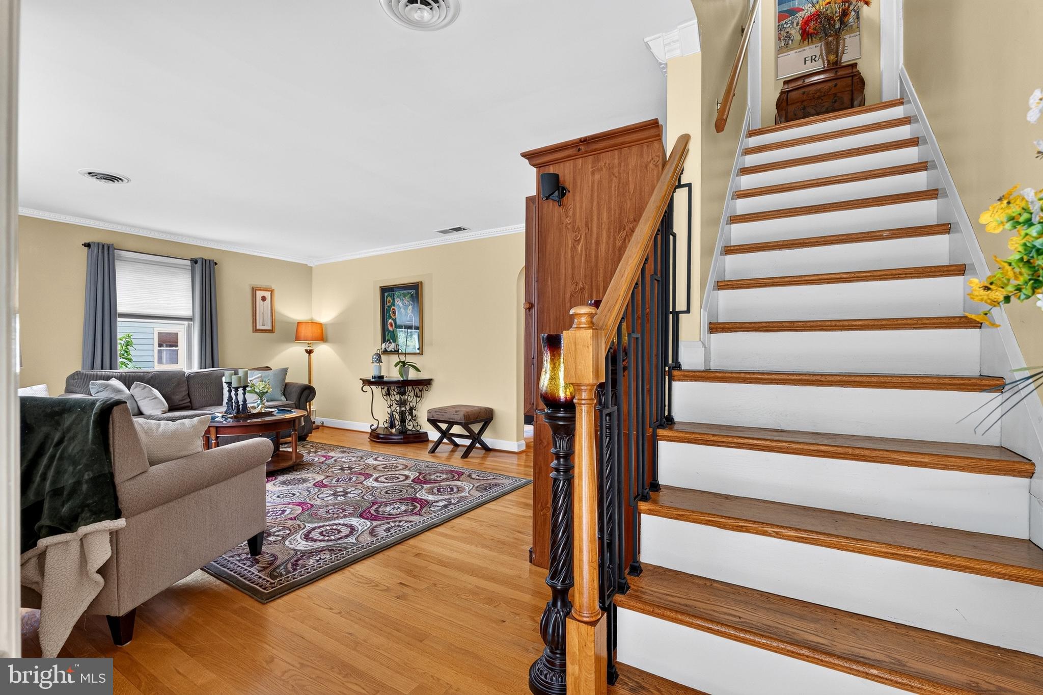 RIDGE MANOR - Residential