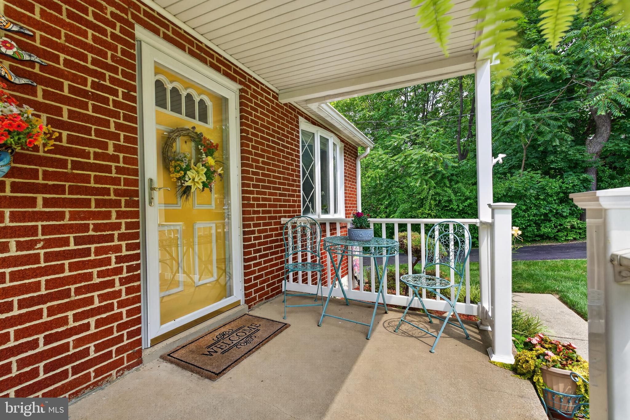 RIDGE MANOR - Residential