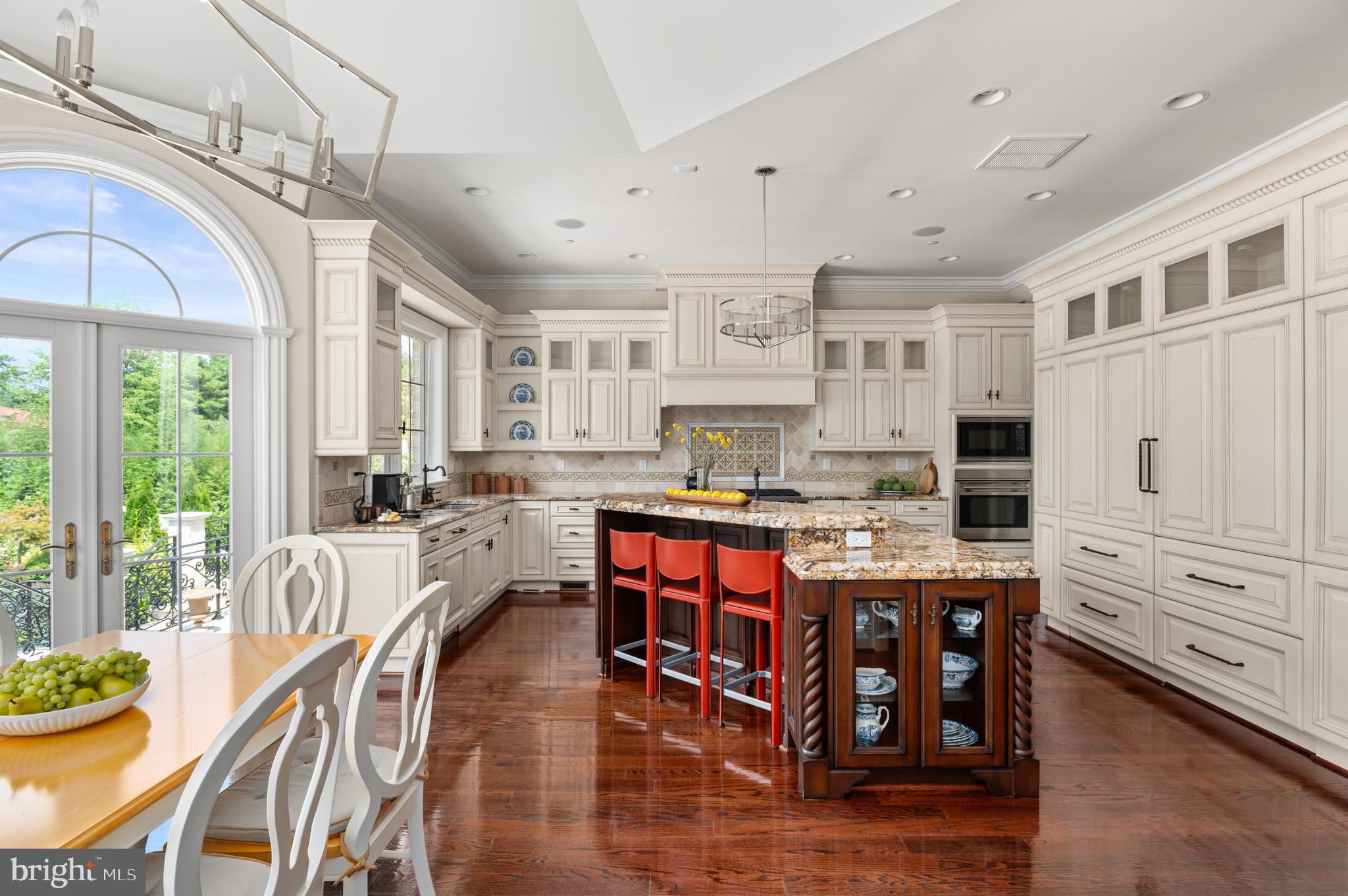POTOMAC VILLAGE - Residential