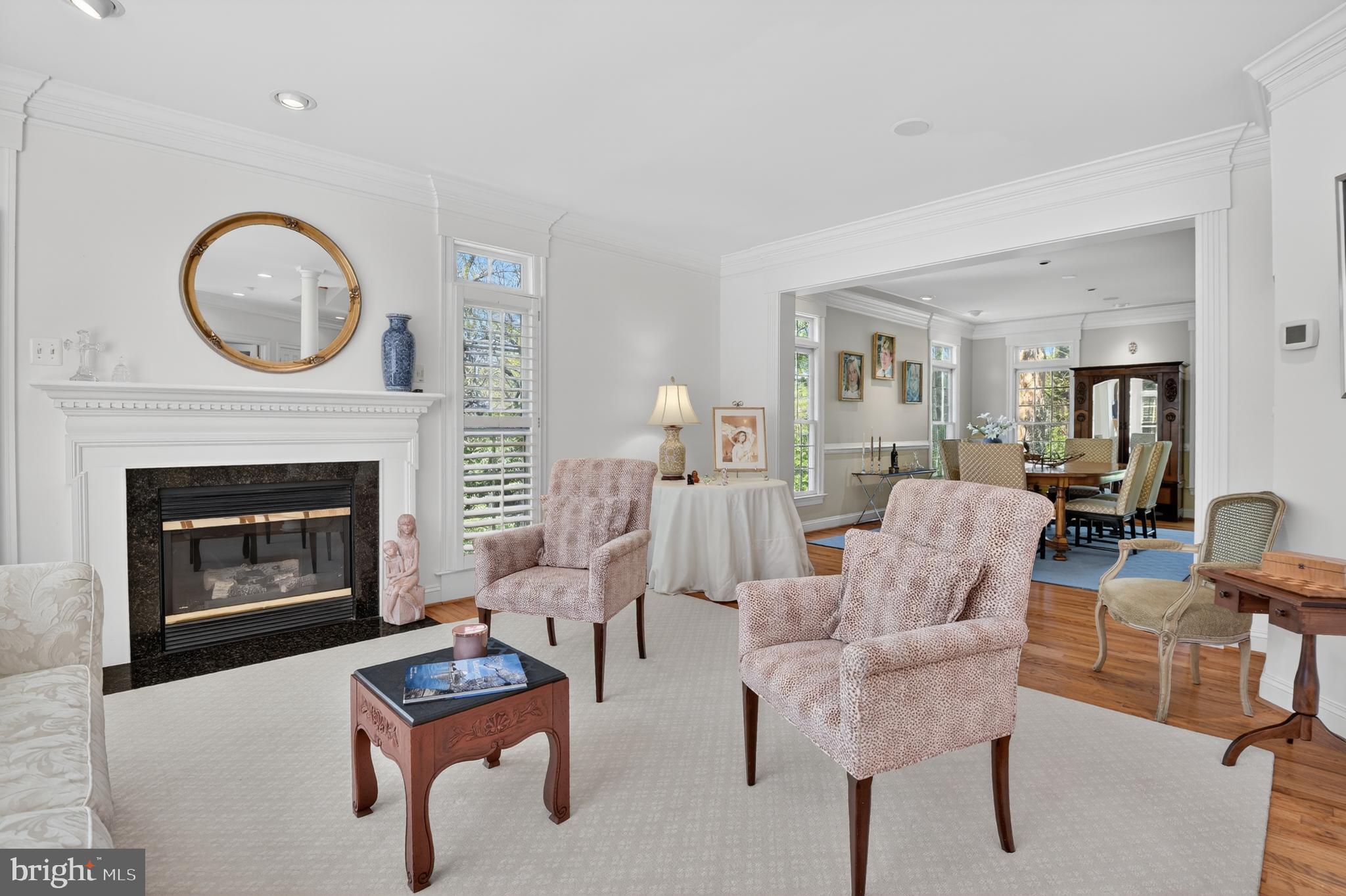 BETHESDA OUTSIDE - Residential