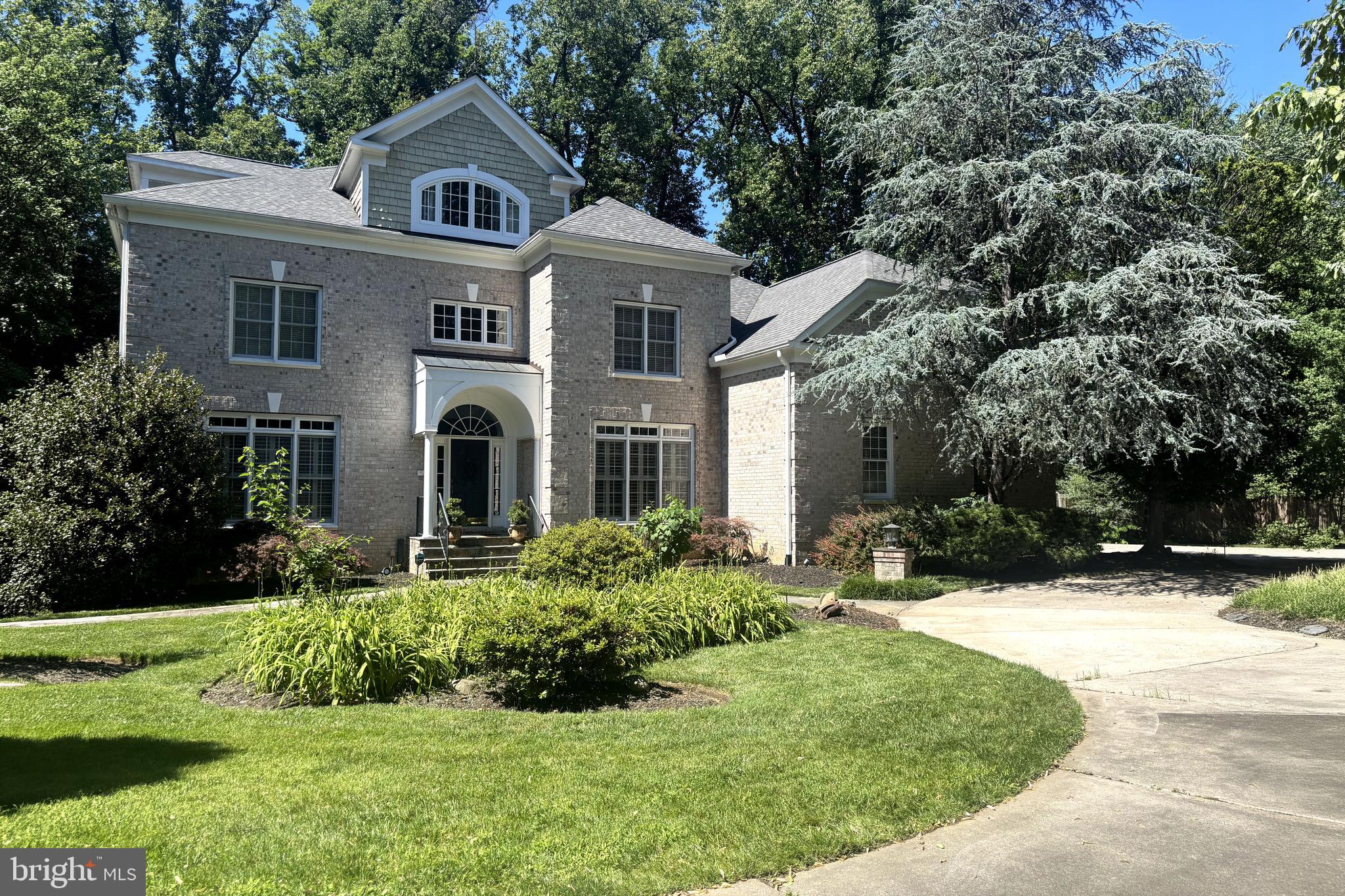 BETHESDA OUTSIDE - Residential