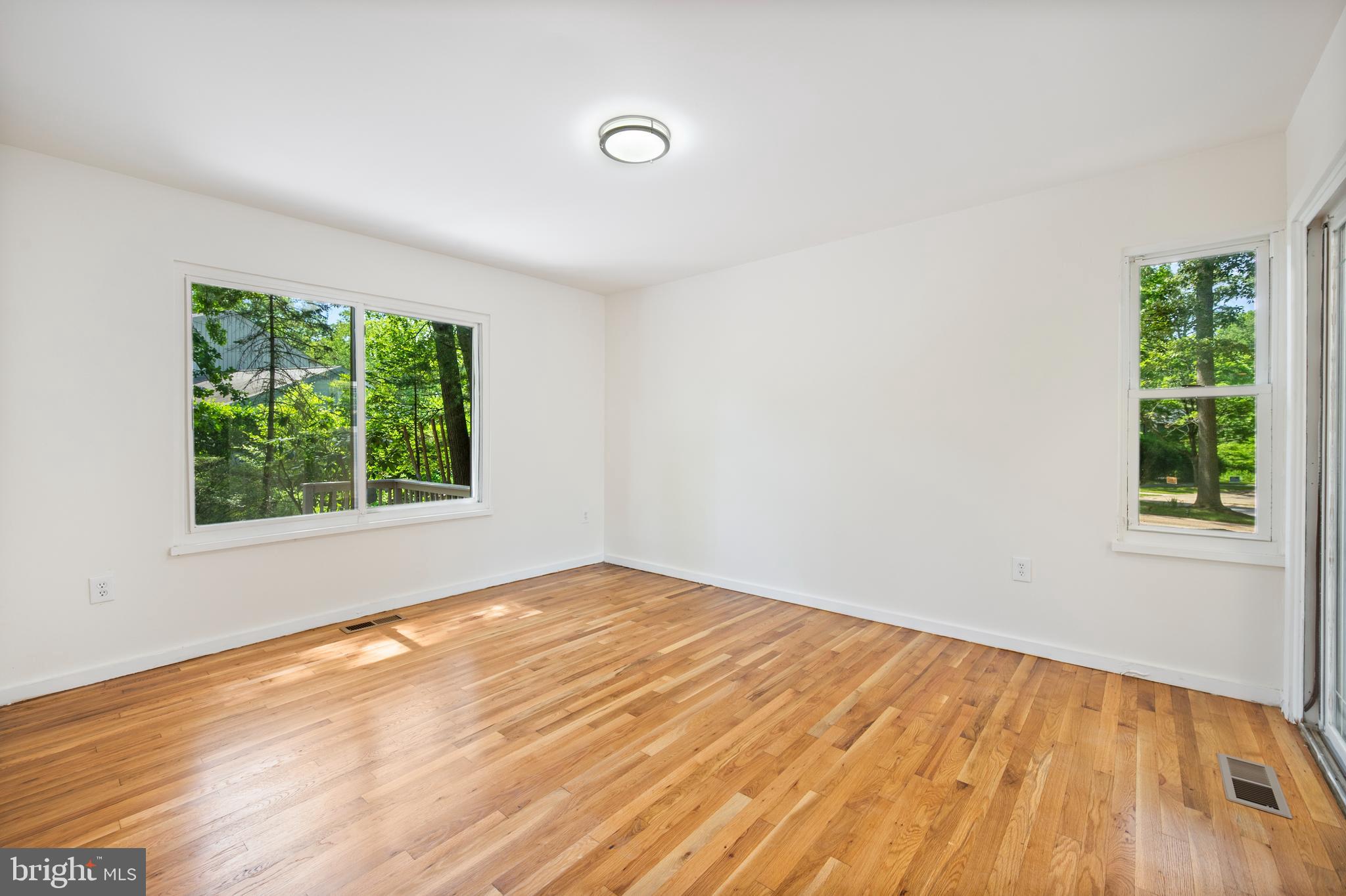 VILLAGE OF HICKORY RIDGE - Residential