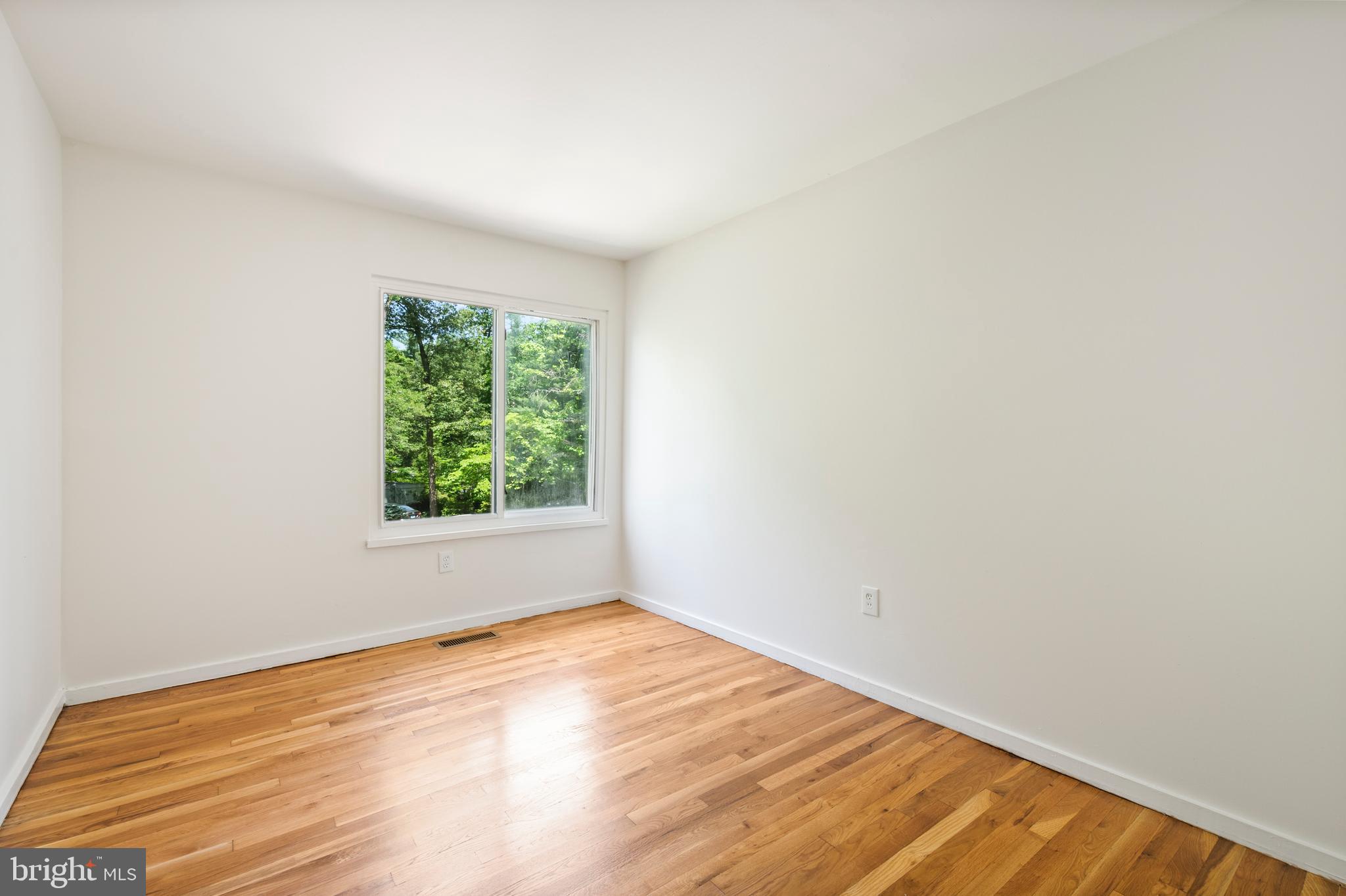 VILLAGE OF HICKORY RIDGE - Residential