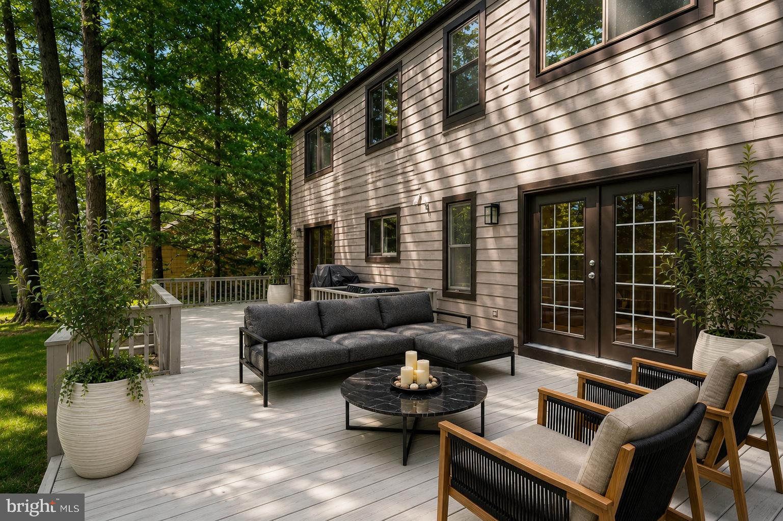 VILLAGE OF HICKORY RIDGE - Residential