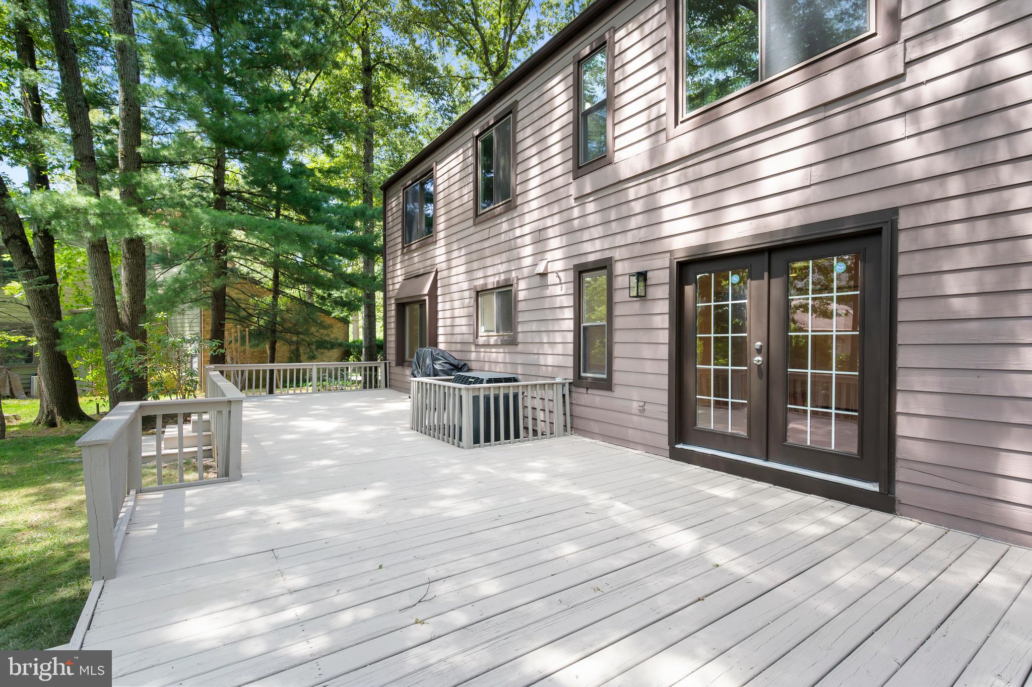 VILLAGE OF HICKORY RIDGE - Residential