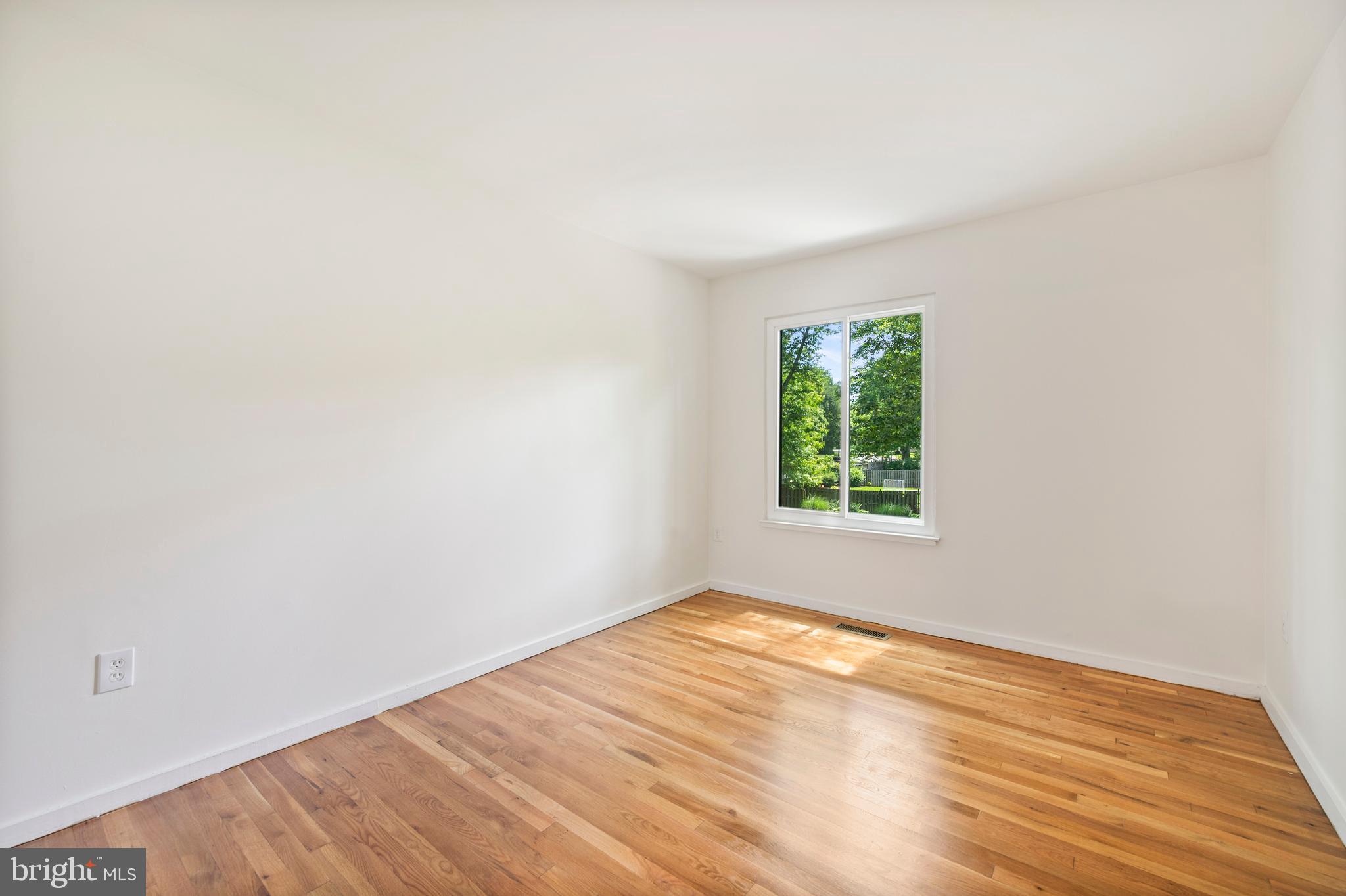 VILLAGE OF HICKORY RIDGE - Residential