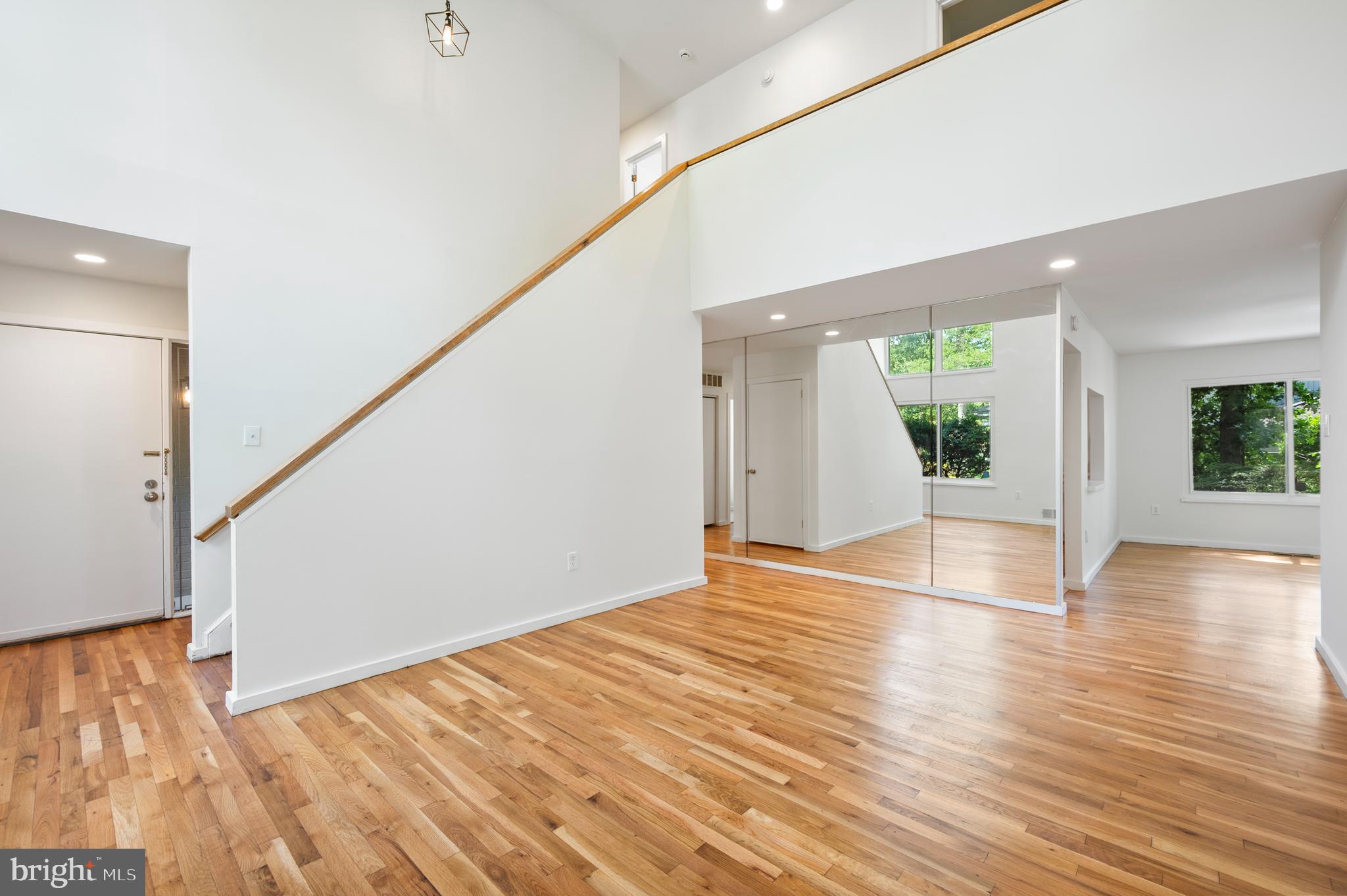VILLAGE OF HICKORY RIDGE - Residential