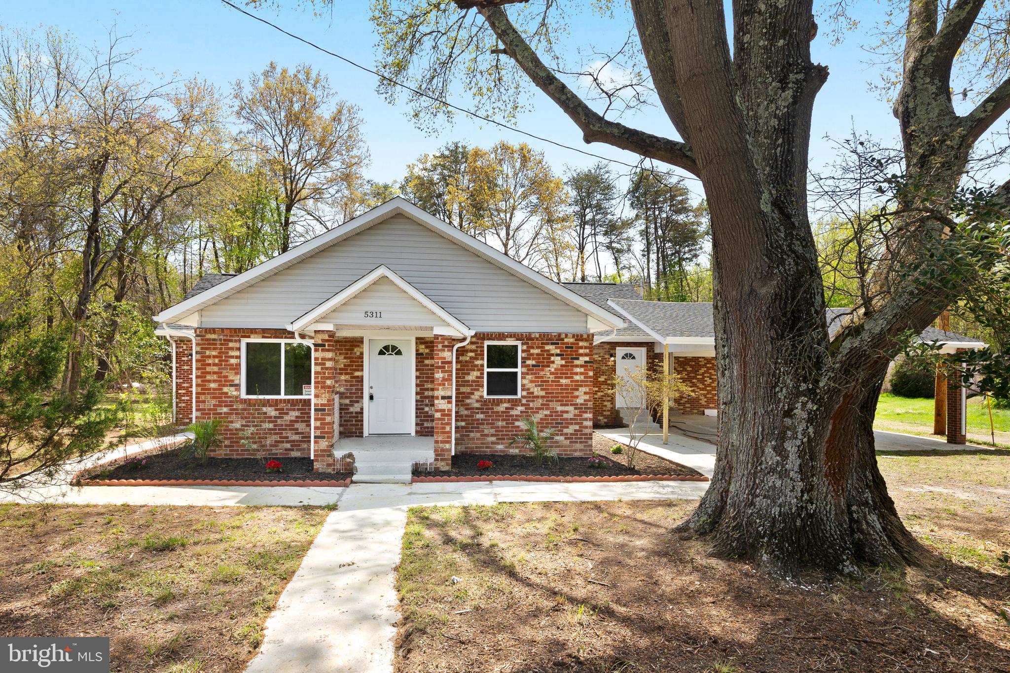 Rare 6-Bedroom Renovated Rambler on a Private 1-Acre Lot! Experience the perfect blend of expansive single-level living and modern luxury. This fully renovated, 6-bedroom, 3-bathroom rambler sits on a stunning, cleared 1-acre lot, offering unmatched privacy and space. Every inch of this home has been beautifully updated. Single-story homes of this scale and caliber on an acre are nearly impossible to find. Come see it today before it's gone!